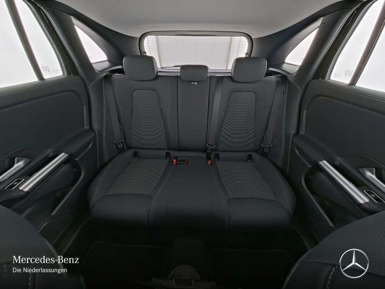 Mercedes-Benz GLA 180