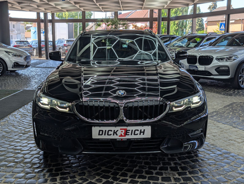 BMW 320 i Sport Line Shadow H&K PANO ACC LEDER KAM — photo 3