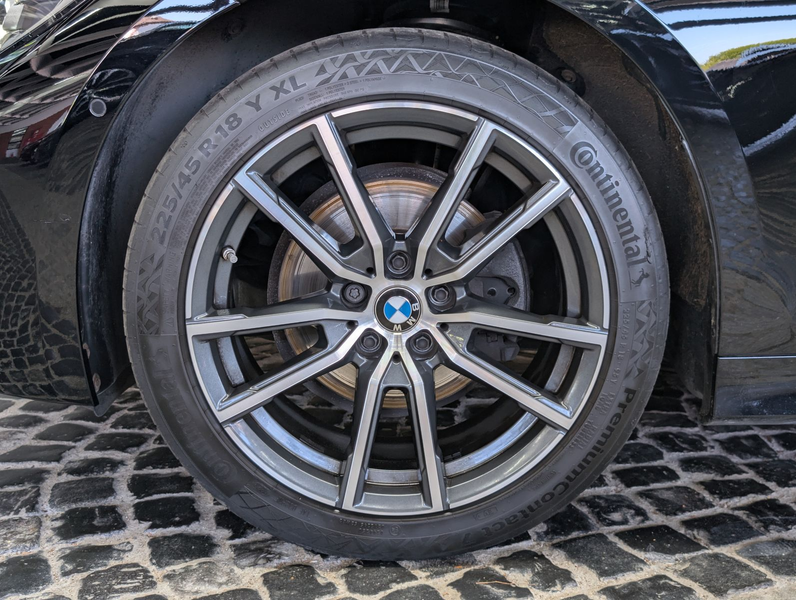 BMW 320 i Sport Line Shadow H&K PANO ACC LEDER KAM — photo 10