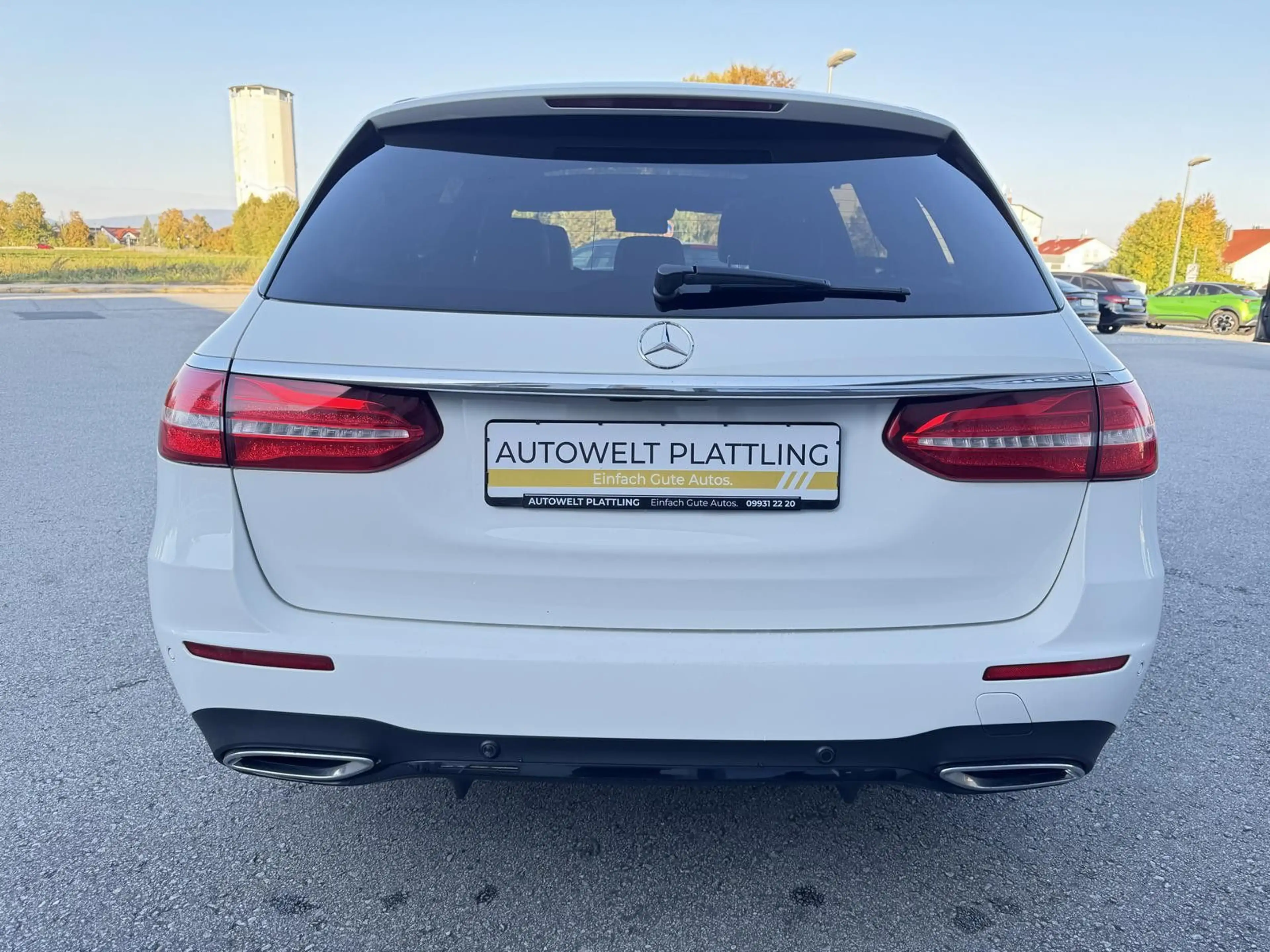 Mercedes-Benz E 400 d T-Modell 4Matic AMG Line — photo 11