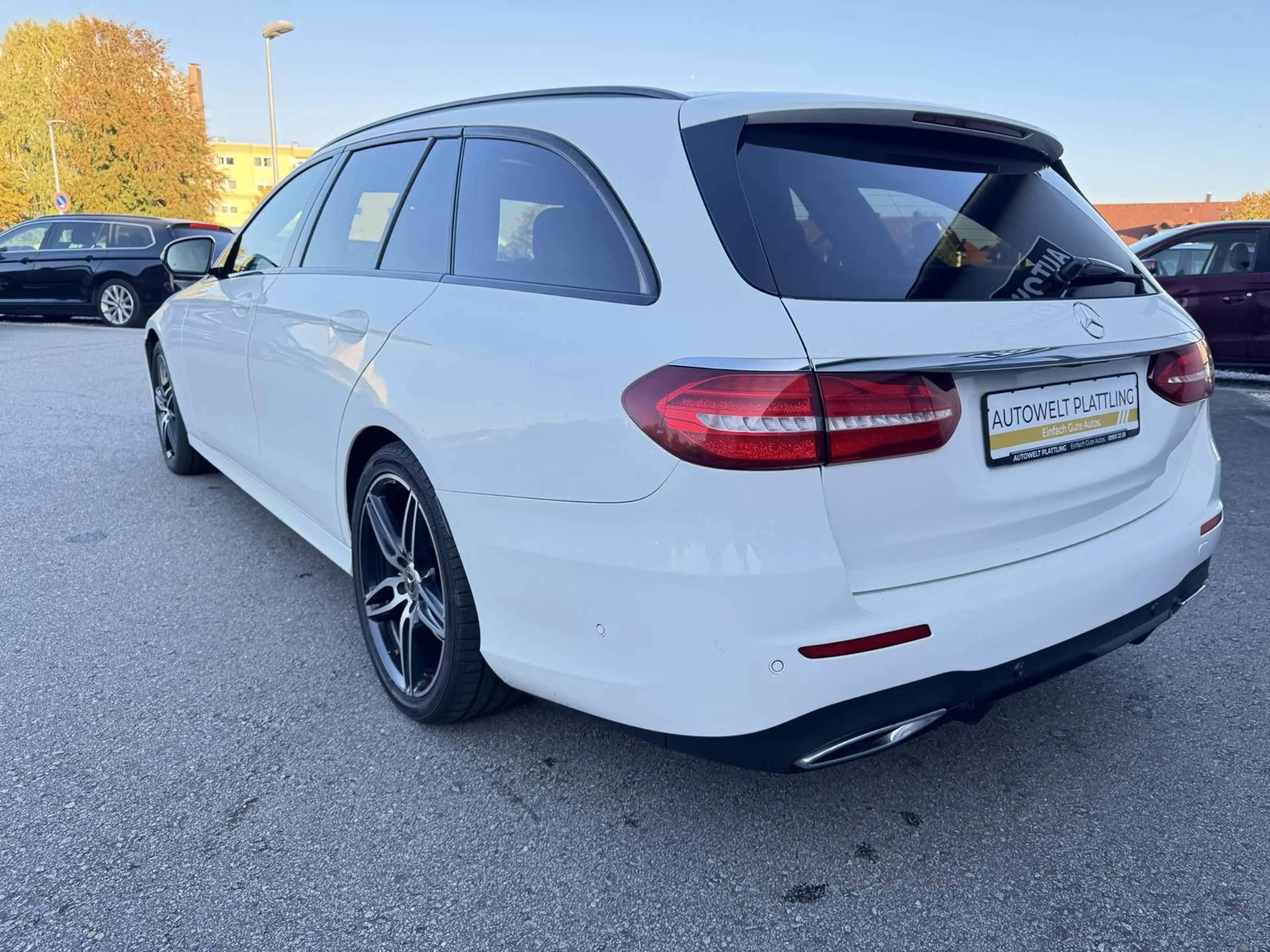 Mercedes-Benz E 400 d T-Modell 4Matic AMG Line — photo 12