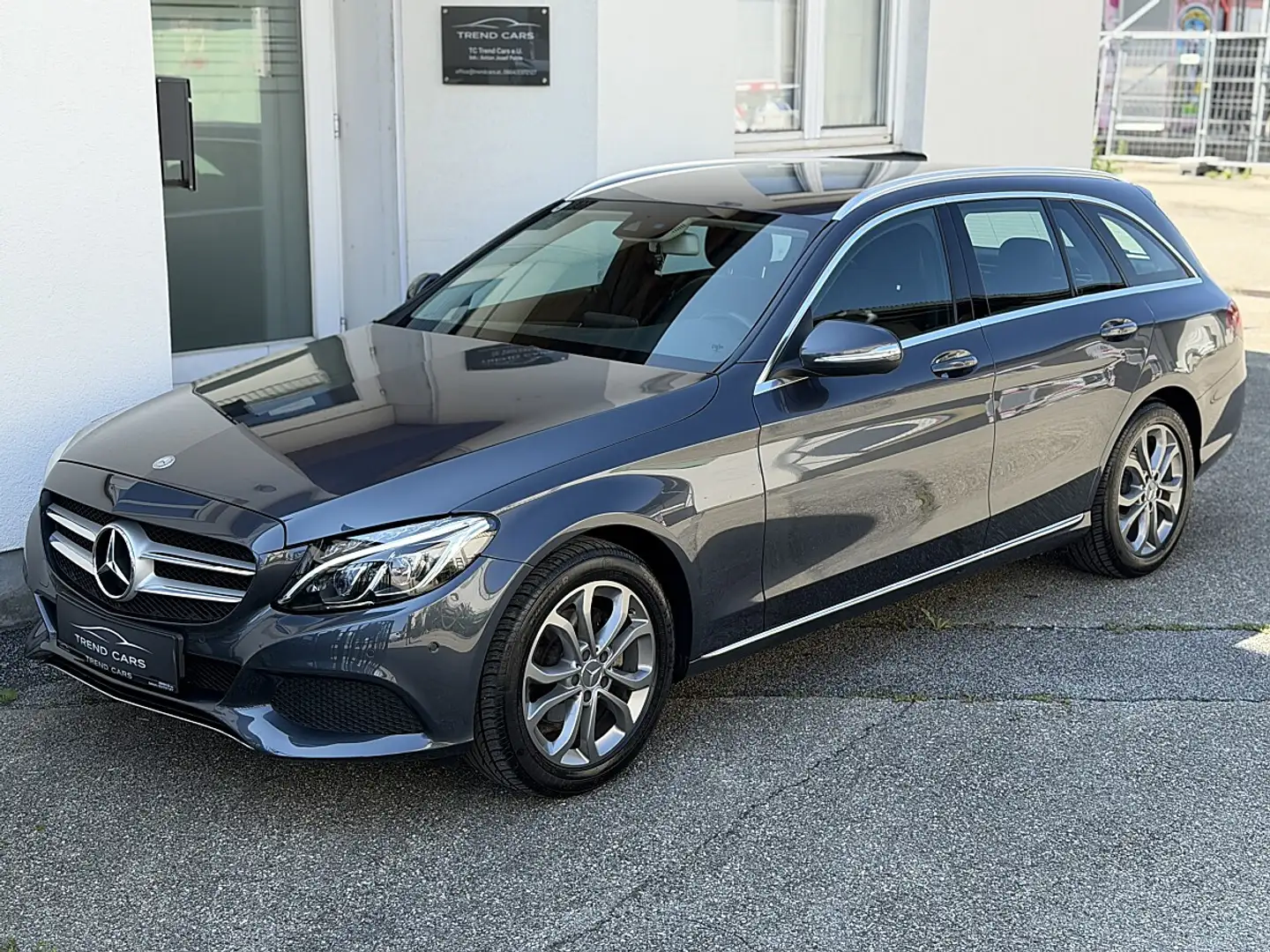 Mercedes-Benz C 180 C180 Avantgarde Kombi Aut. | Service neu | Pick... Grau - 1