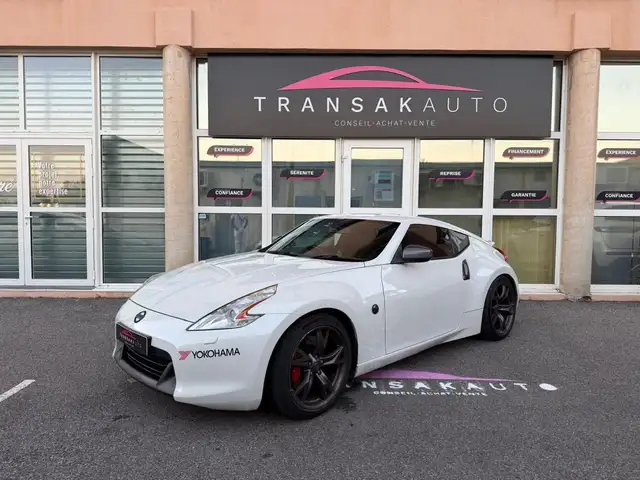 Nissan 370Z COUPE 3.7 V6 328 Pack GT
