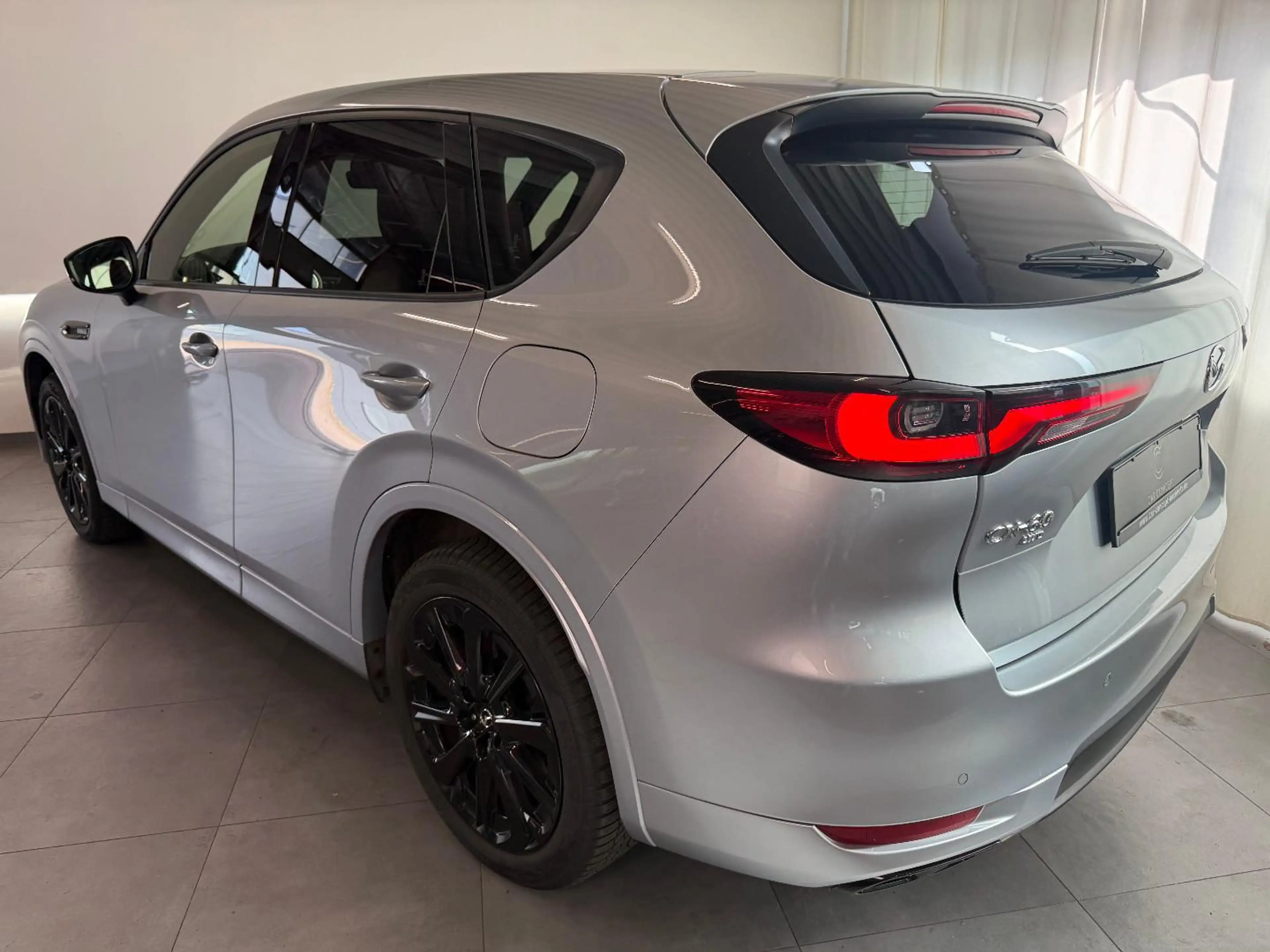 Mazda CX-60 Homura Plus Hybrid AWD — photo 7