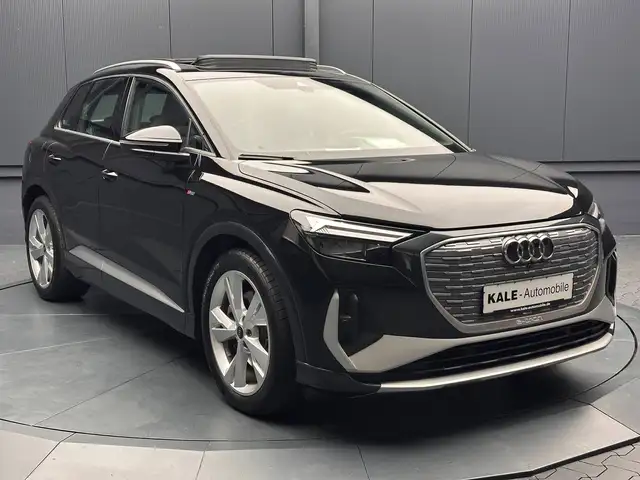 Audi Q4 E-Tron view 7