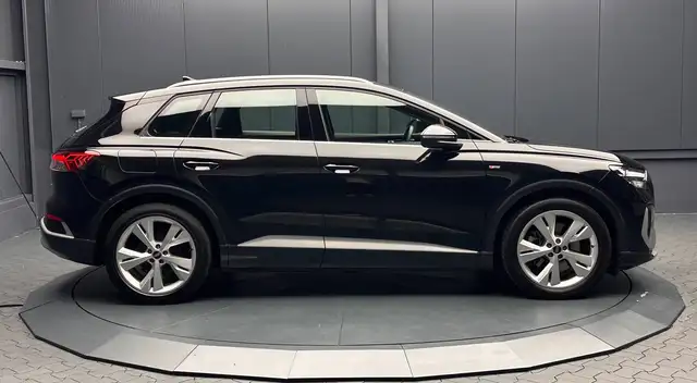 Audi Q4 E-Tron view 6