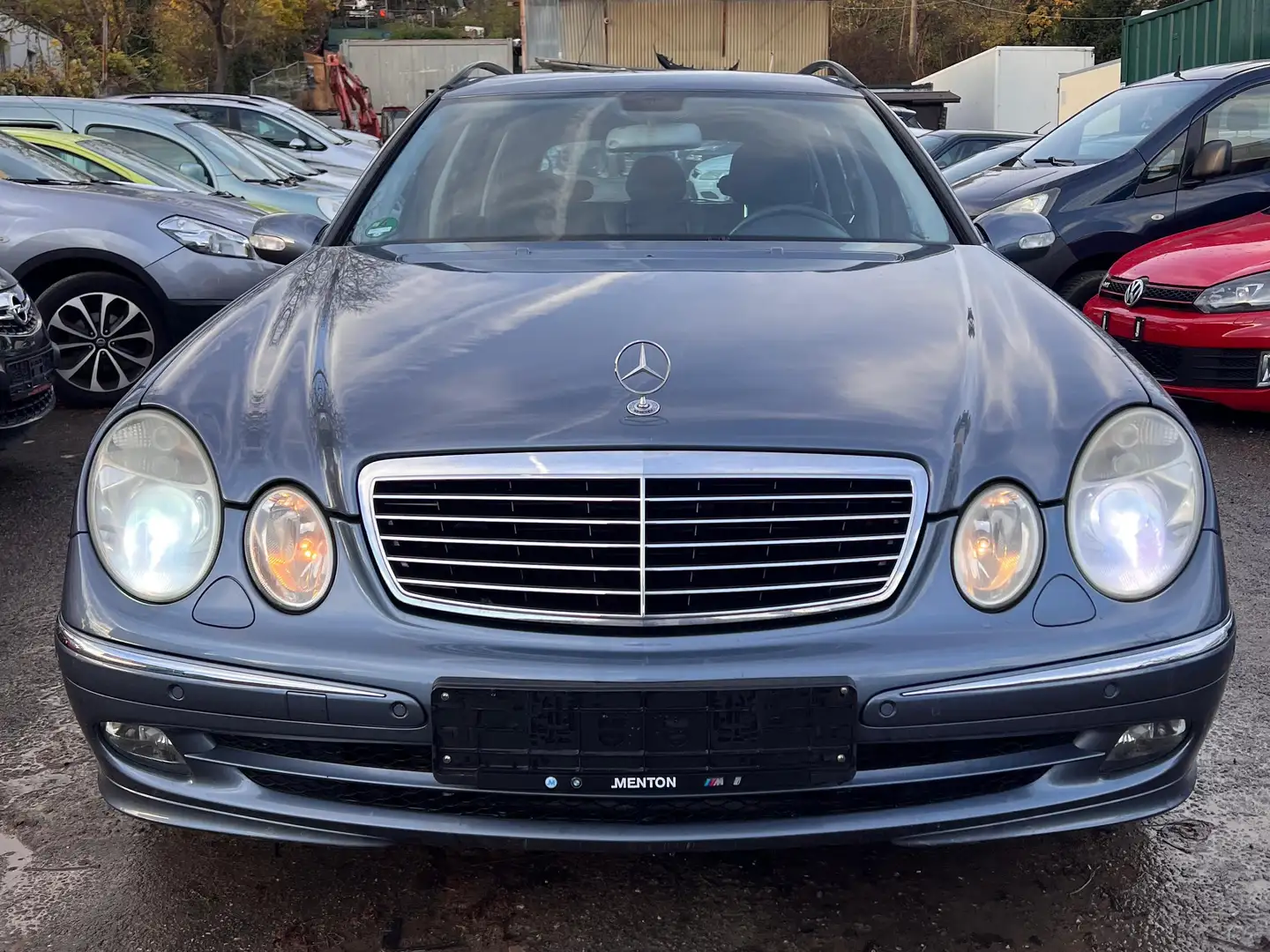 Mercedes-Benz E 200 E 200 T Kompressor (211.242) Grau - 1