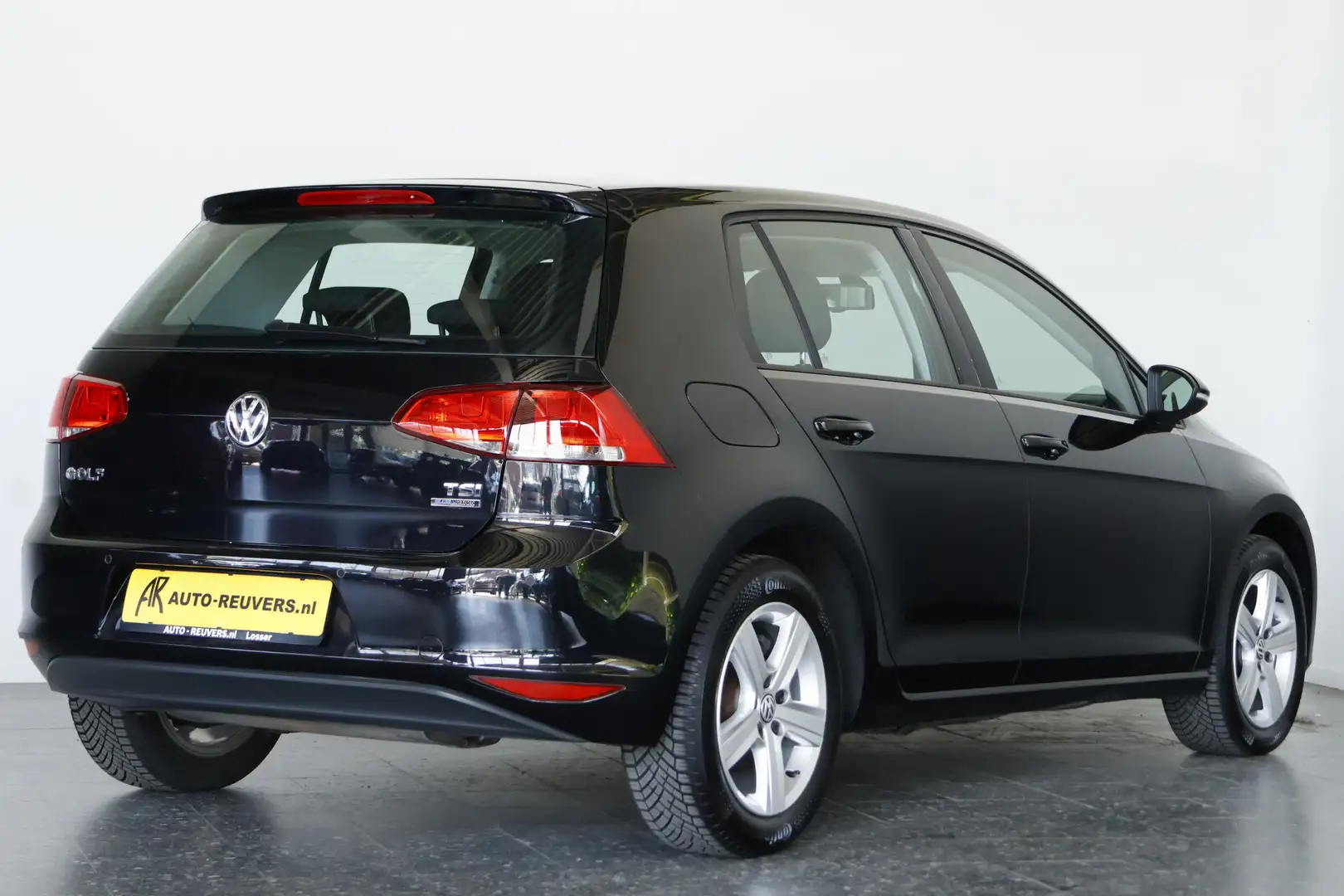 Volkswagen Golf 1.2 TSI Comfortline BMT / Clima / Lichtmetaal / 5 Noir - 2