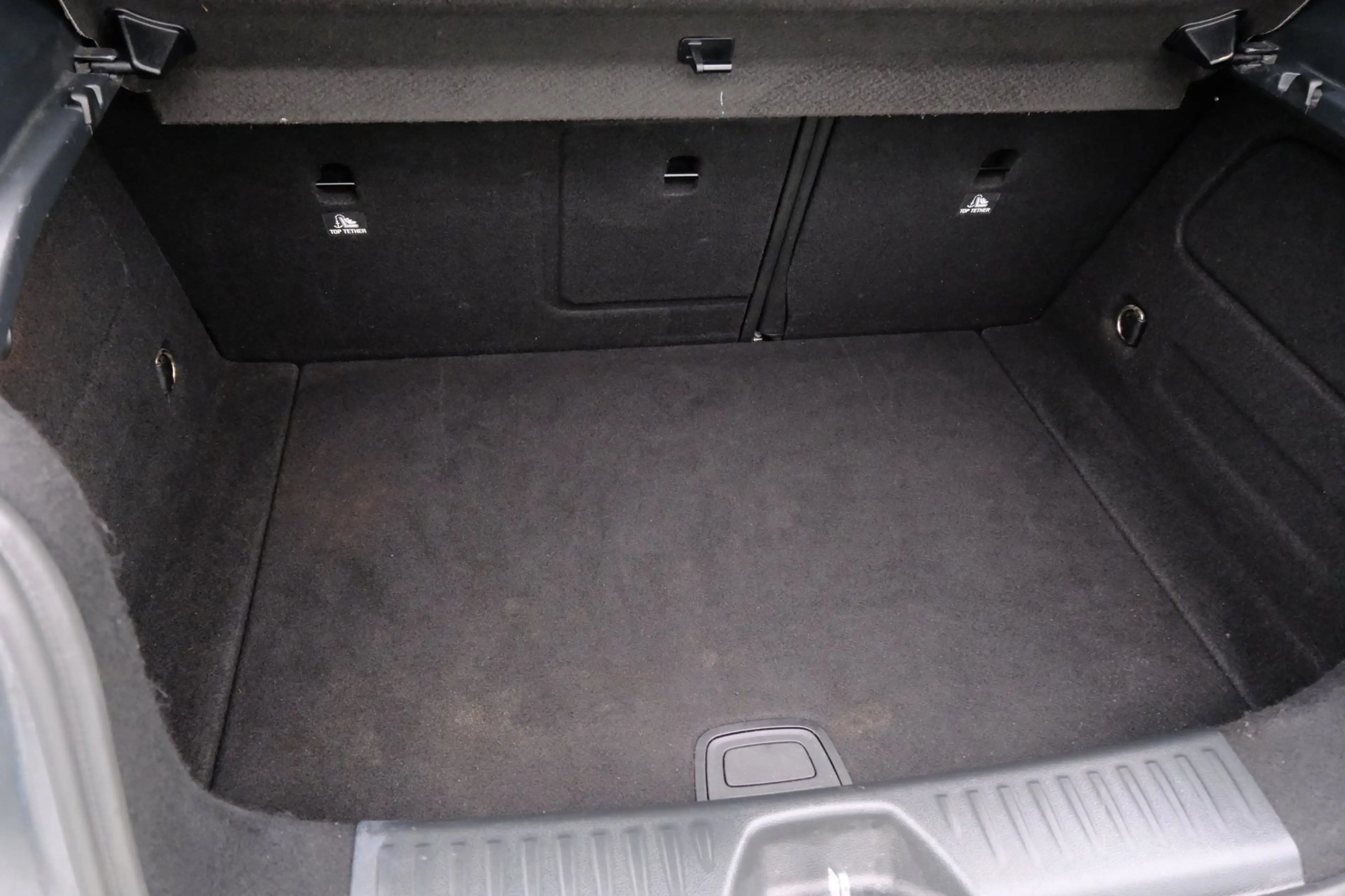 Mercedes-Benz A 180 PDC|Half Leder|Sportstoelen|18" LMV — photo 12