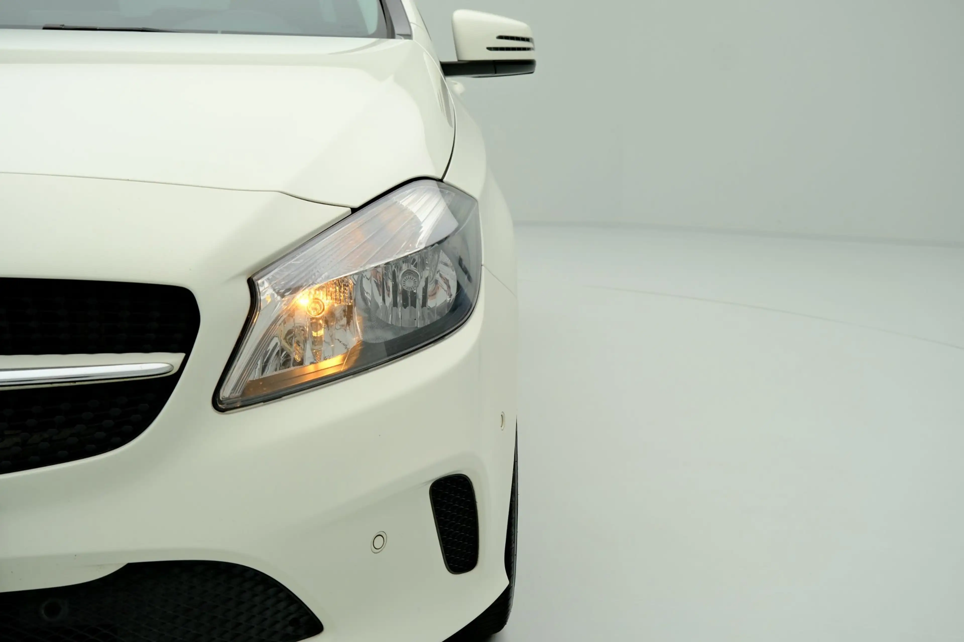 Mercedes-Benz A 180 PDC|Half Leder|Sportstoelen|18" LMV — photo 20