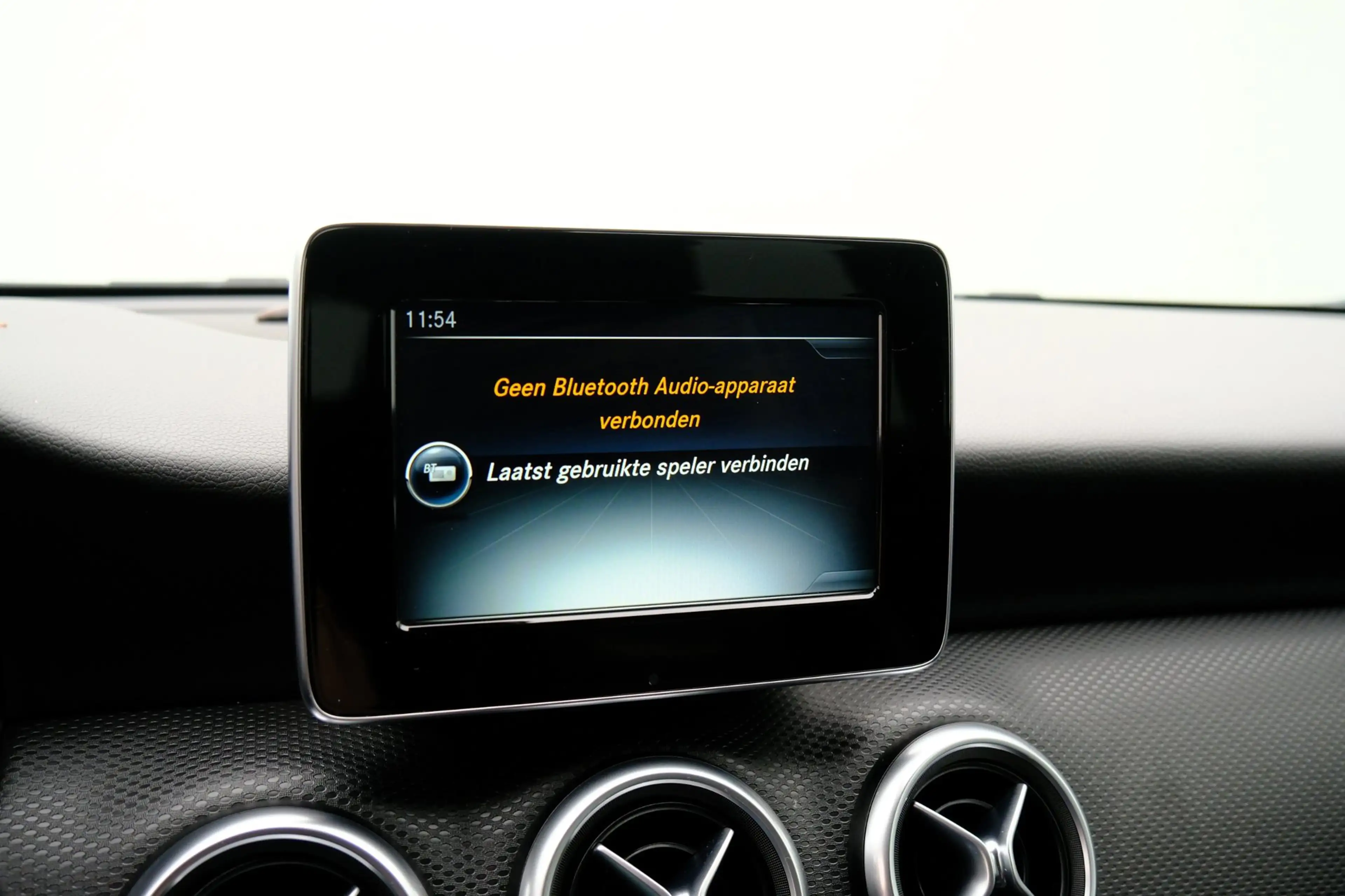 Mercedes-Benz A 180 PDC|Half Leder|Sportstoelen|18" LMV — photo 15