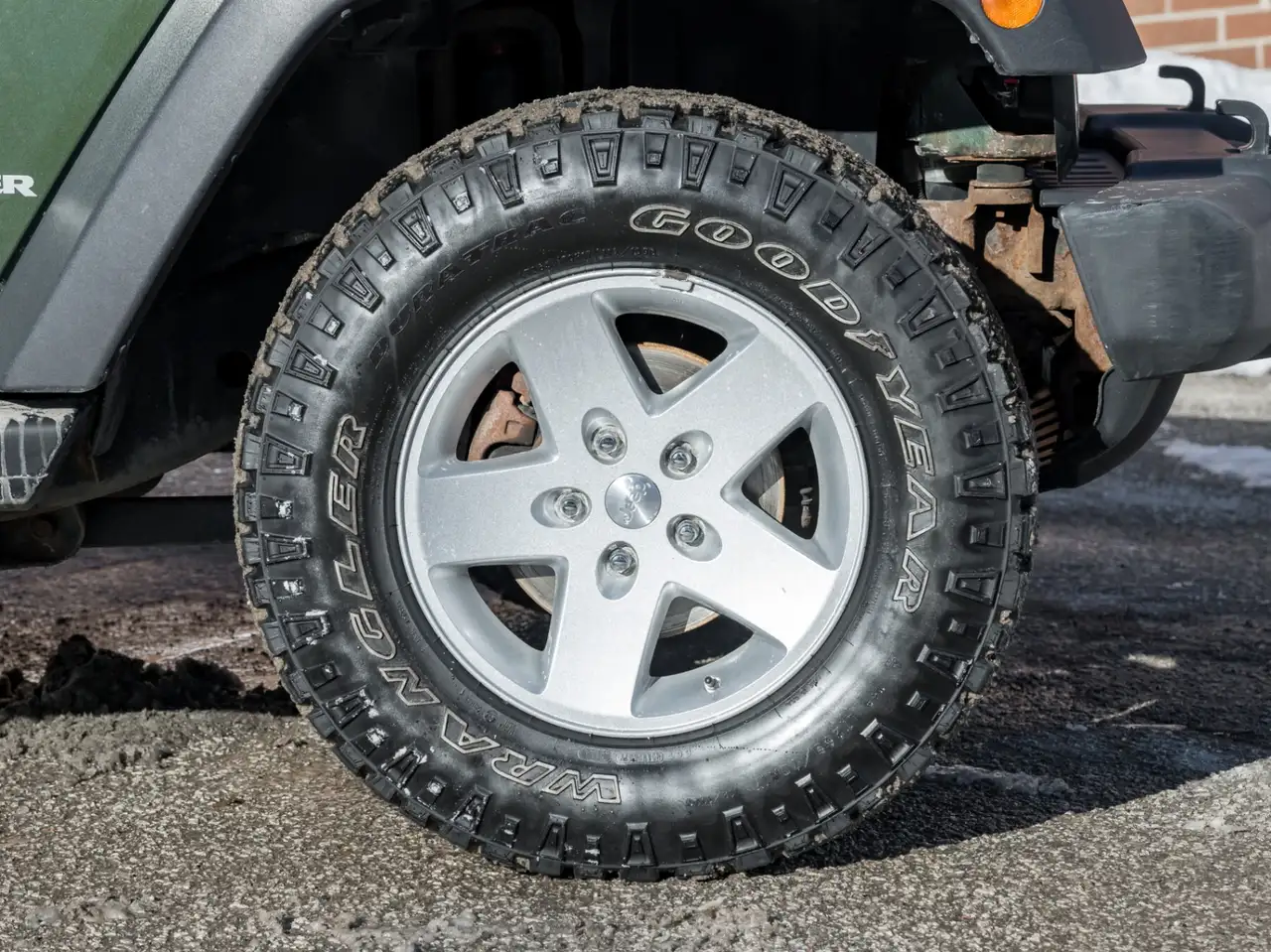 Jeep Wrangler снимка Jeep Wrangler