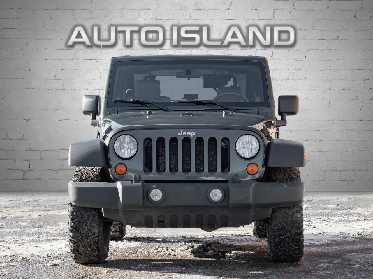 Jeep Wrangler снимка Jeep Wrangler