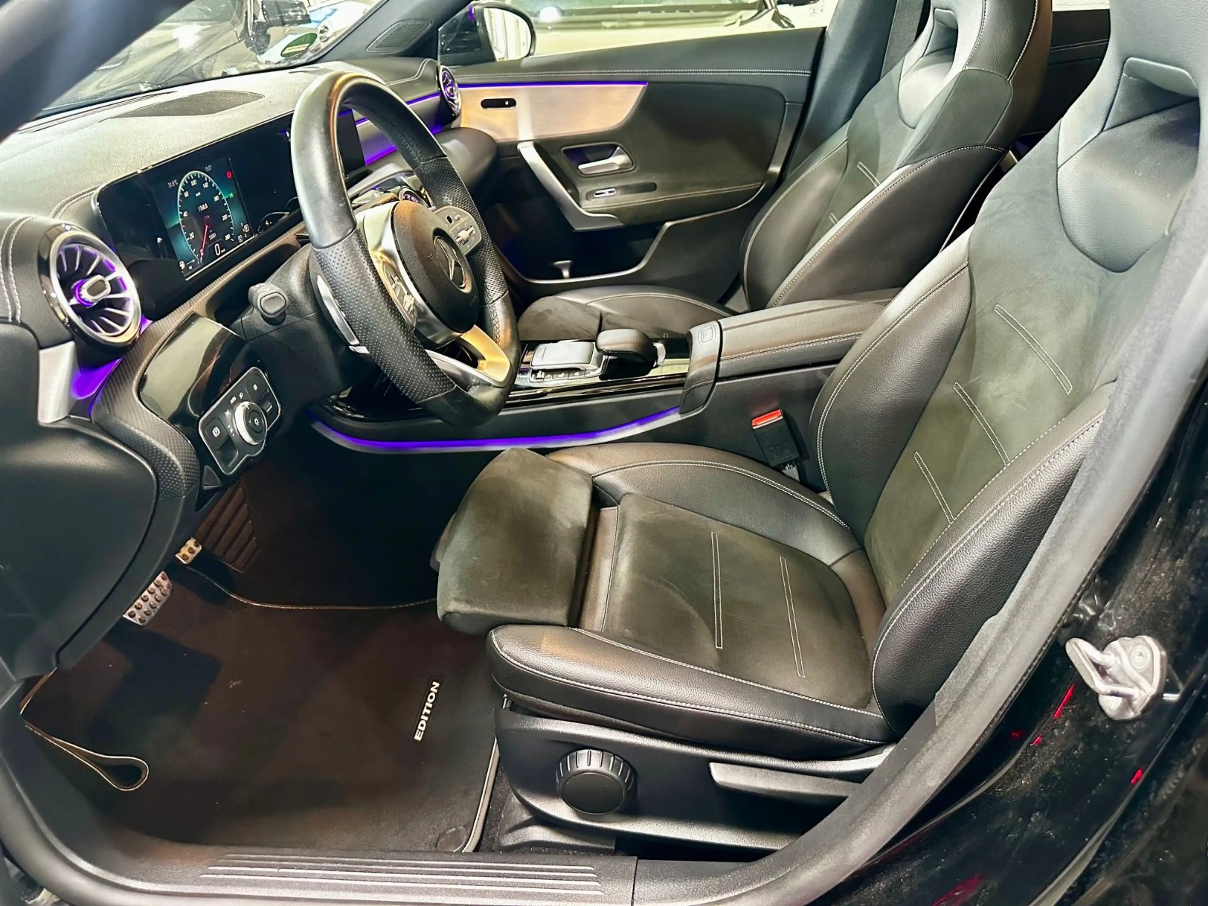 Mercedes-Benz CLA 220 AMG-Paket,4-Matic,Edition,MB-Garantie — photo 11