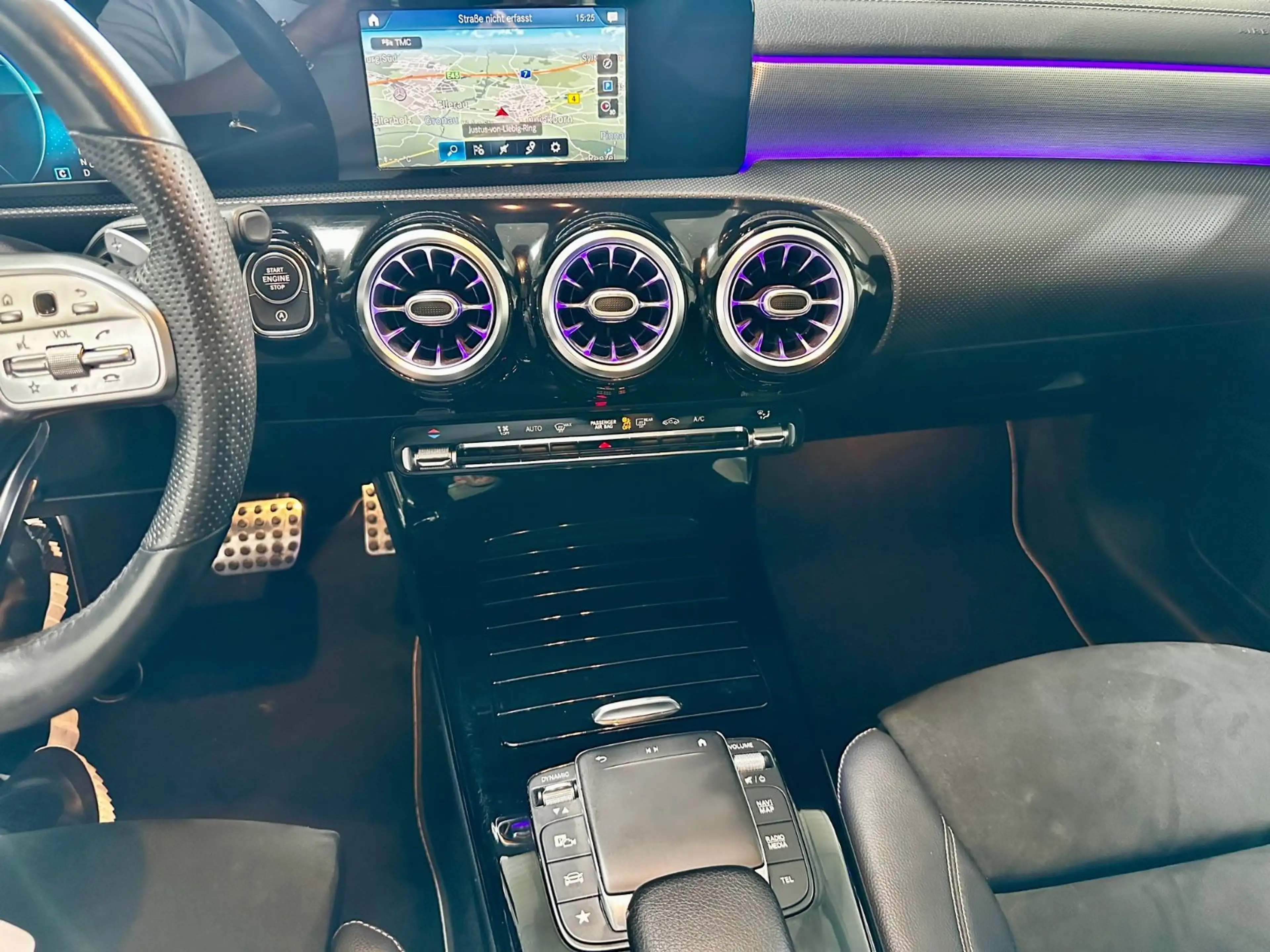 Mercedes-Benz CLA 220 AMG-Paket,4-Matic,Edition,MB-Garantie — photo 13