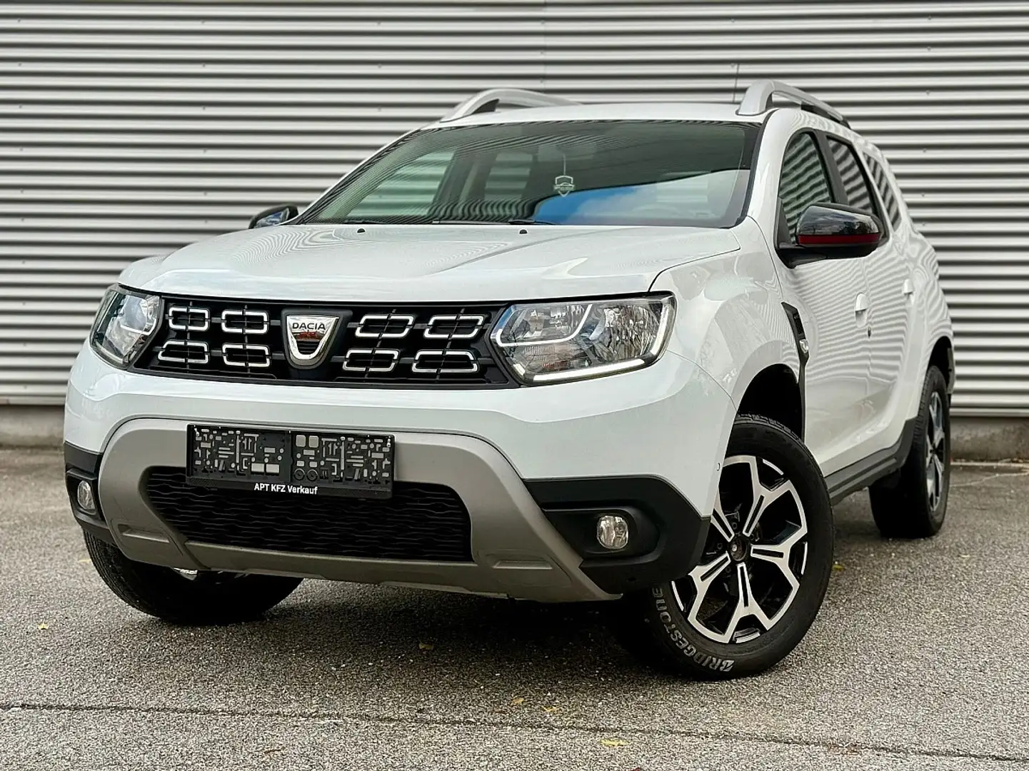 Dacia Duster dCi 115 S&S 4WD Prestige Weiß - 1
