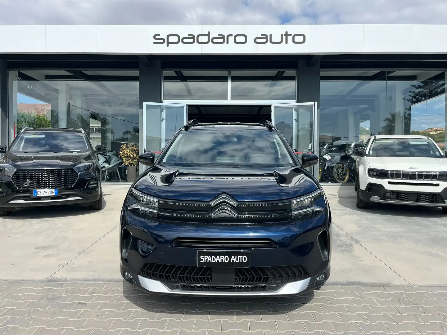 Citroen C5 Aircross C5 Aircross I 2022 1.5 bluehdi Shine Pack s Bleu - 1