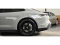 Porsche Taycan 476 93kWh BATTERIE PERFORMANCES PLUS / PACK SPORT CHRONO PLUS / SIEGES SPORT Gris - thumbnail 28