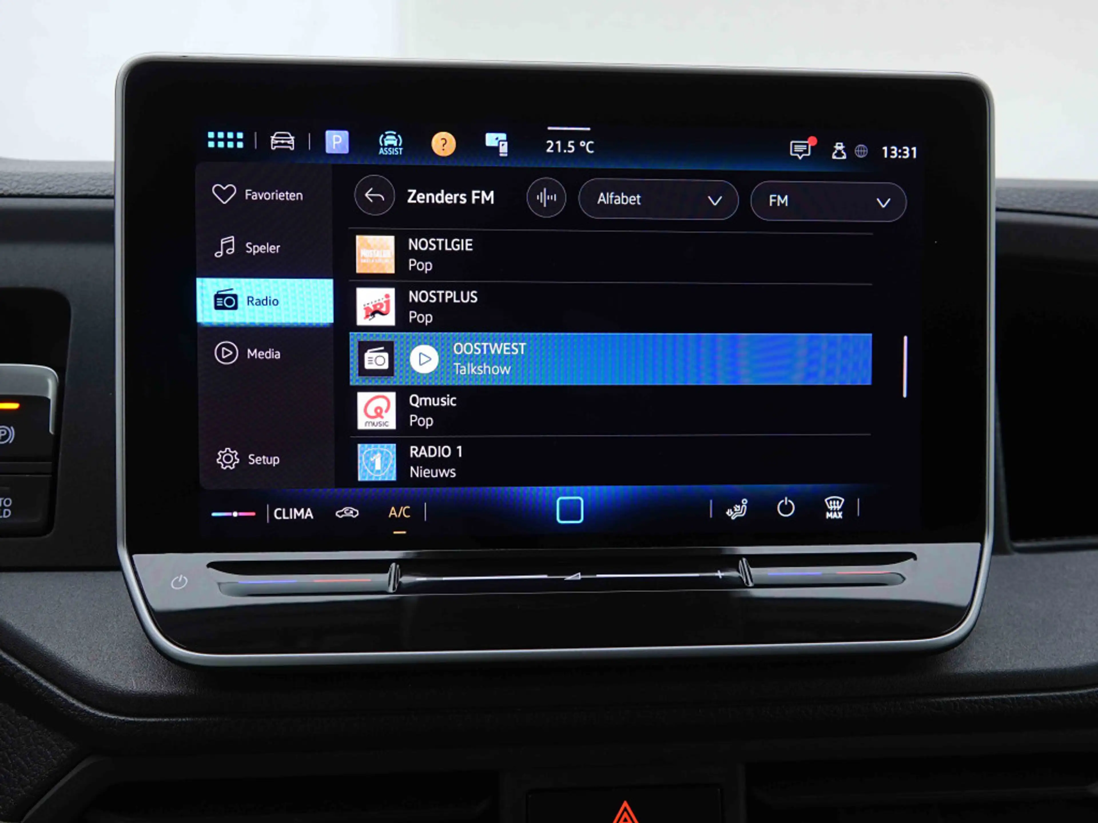 Volkswagen Crafter 2.0 TDi 140 L3H3 35T | 3pl | Carplay | Cargo Lining — photo 13