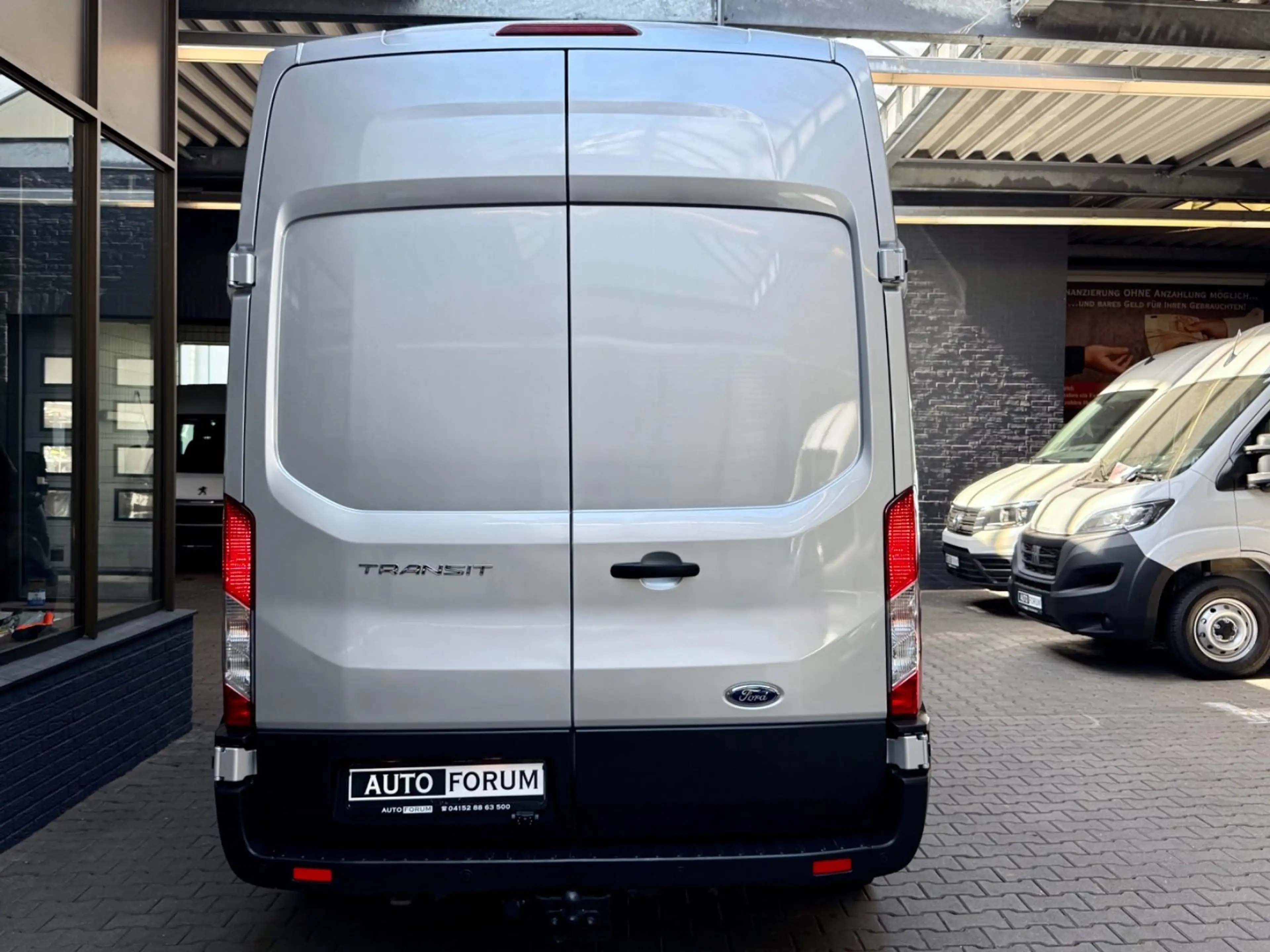 Ford Transit 2.0 D L3H3 KLIMA AHK PDC CAM TEMPOMAT — photo 10