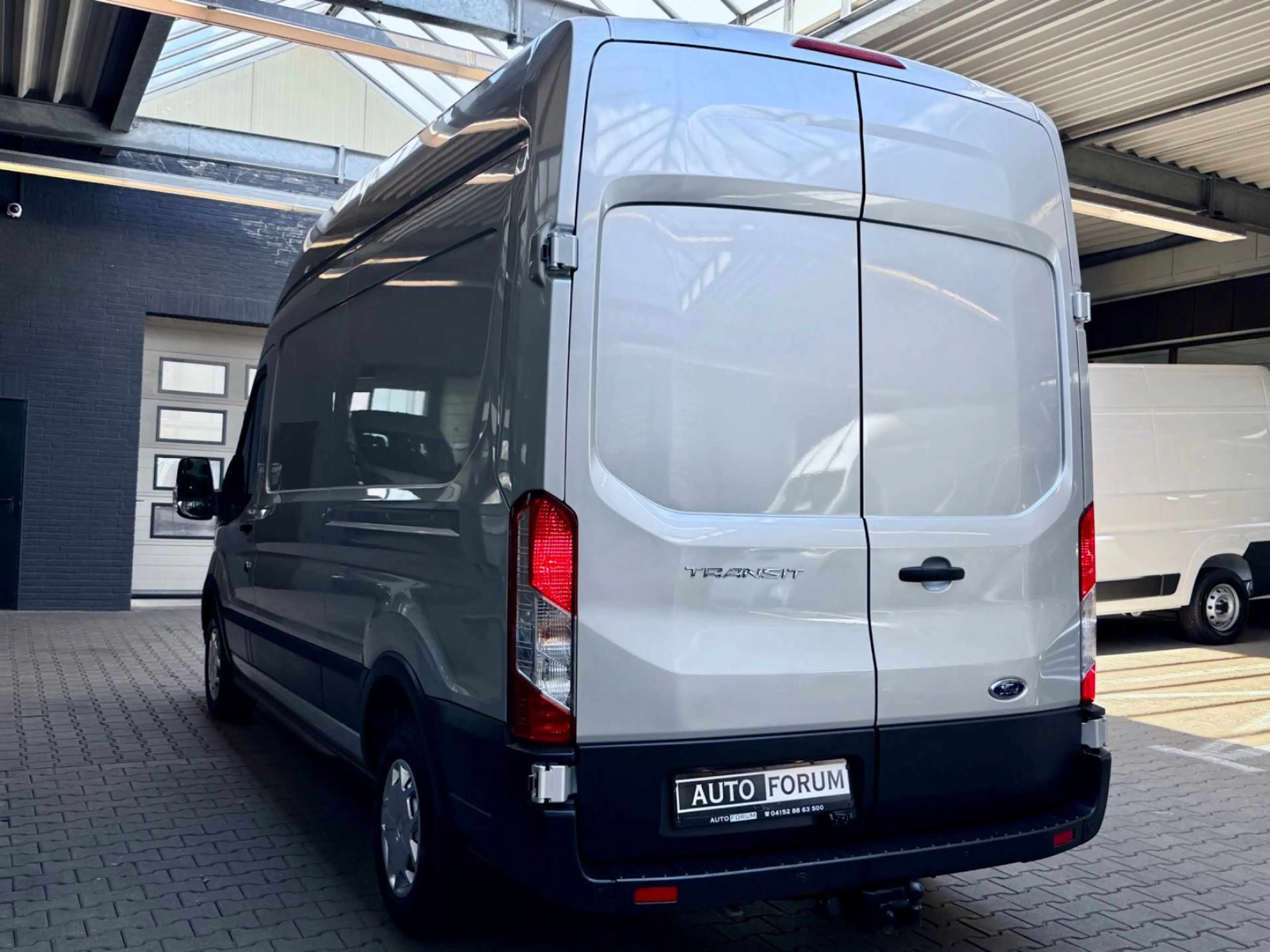 Ford Transit 2.0 D L3H3 KLIMA AHK PDC CAM TEMPOMAT — photo 8