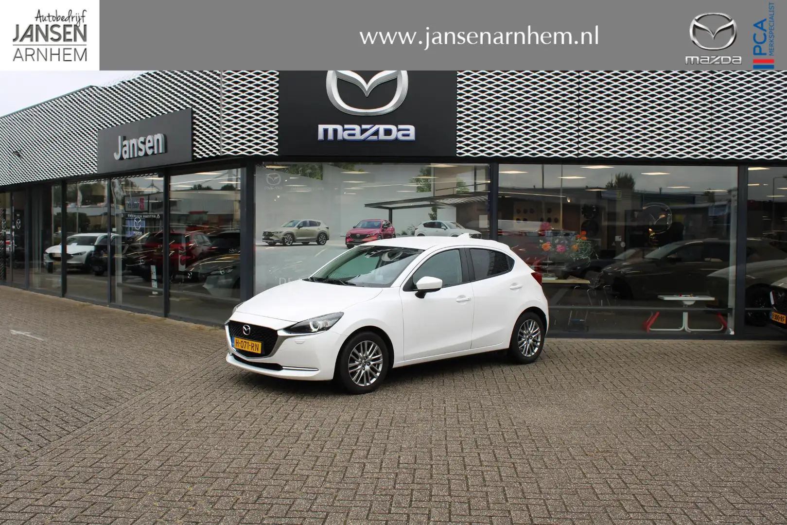 Mazda 2 1.5 Skyactiv-G Luxury , Navi, Apple Carplay, Clima Wit - 1