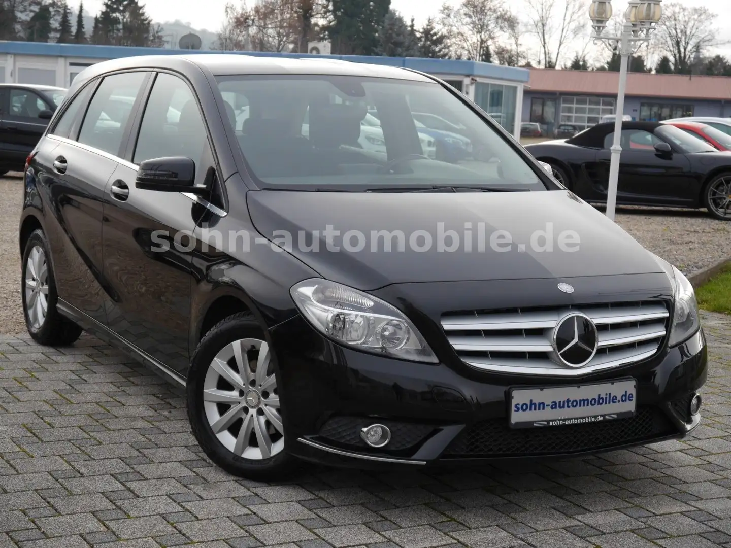 Mercedes-Benz B 180 2.Hand/nur 50.000km/Sitzhzg./Scheckh./NAVI Negro - 2