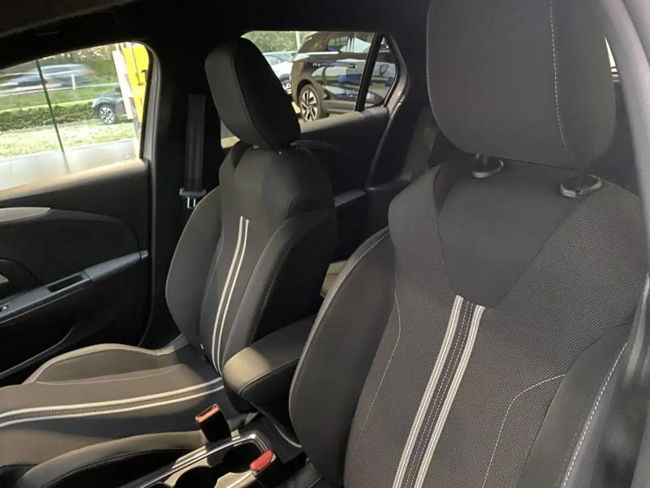 Opel Corsa GS 1.2 Turbo S/S AT8 100ch, миниатюра 10