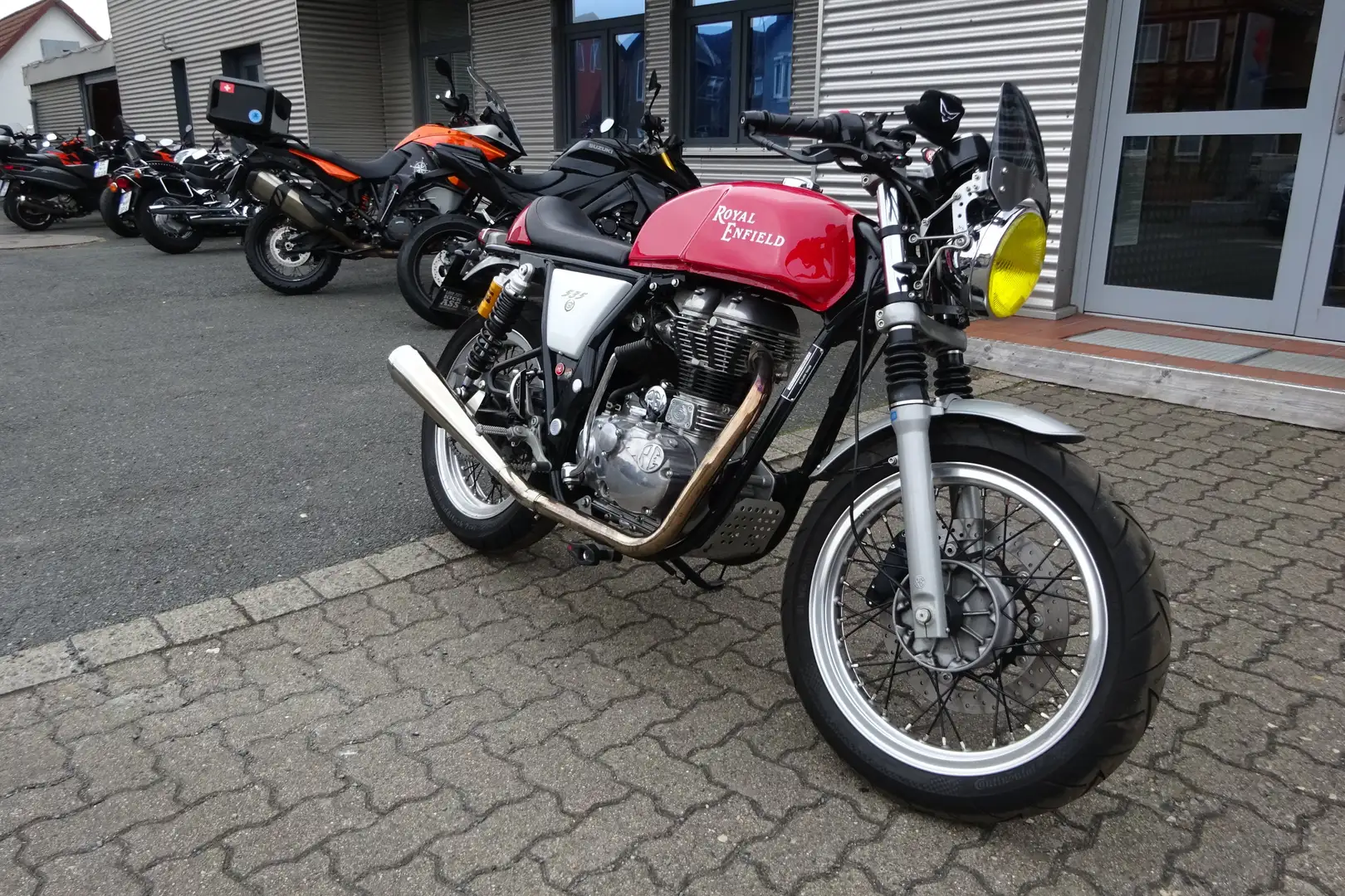 Royal Enfield Continental GT 535, nur 3.990km Rot - 1