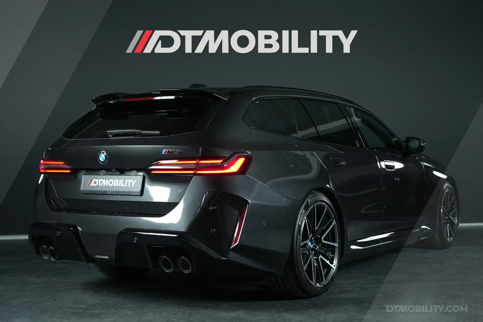 BMW M5 5-serie Touring | Drivers Package | Keramisch | Or Gris - 2