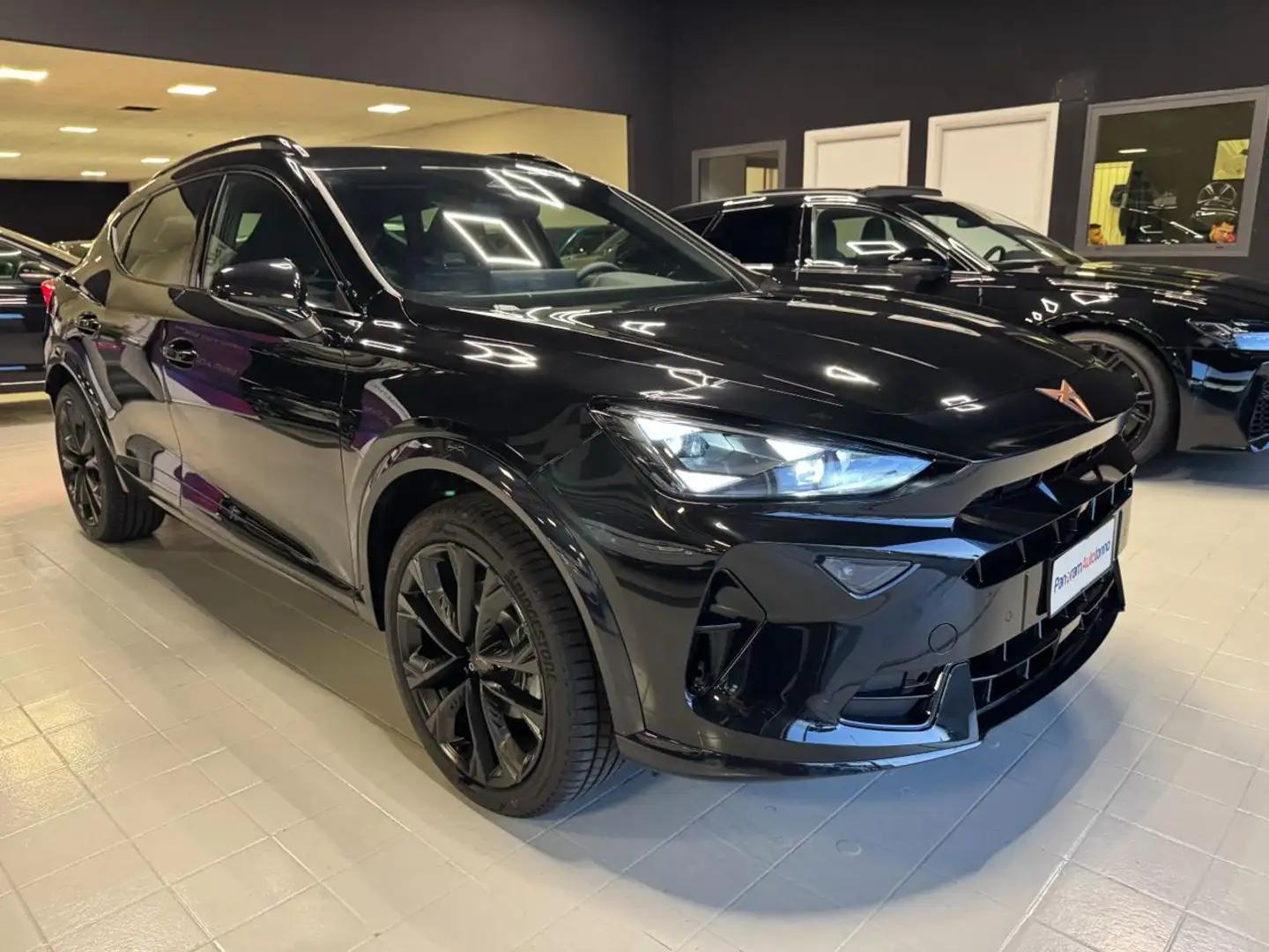 CUPRA Formentor Formentor Dark Night 1.5 e-HYBRID 150 kW (204 CV) Nero - 1