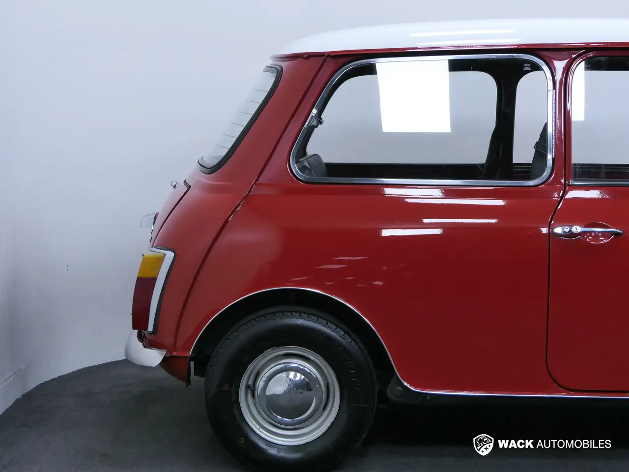 Innocenti MINI 1001 DELUXE 998CM3 B38/8, foto 3