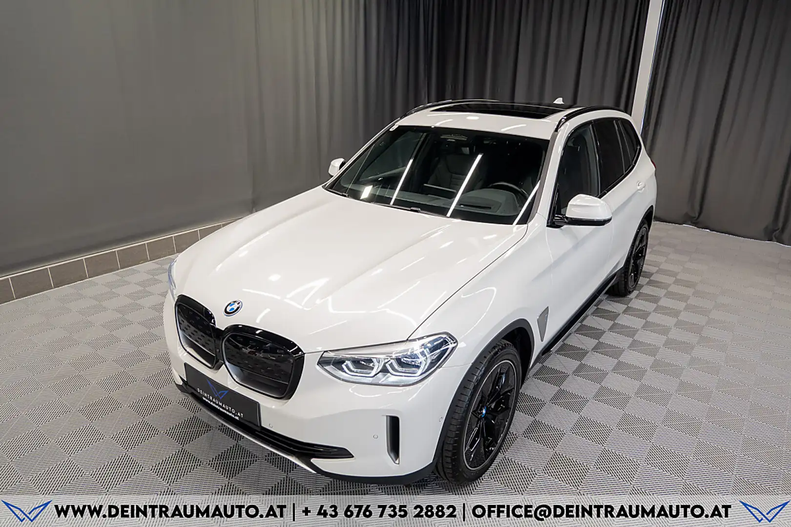 BMW iX3 Impressive*AHK*PANO*HEAD-UP* Weiß - 2