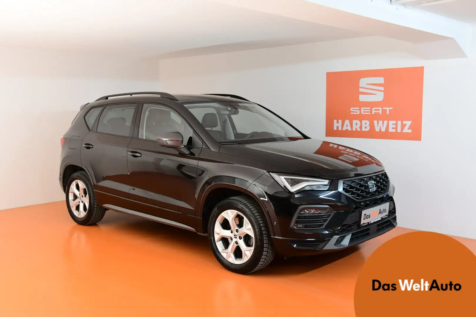 SEAT Ateca FR 2.0 TDI DSG 4Drive Schwarz - 1