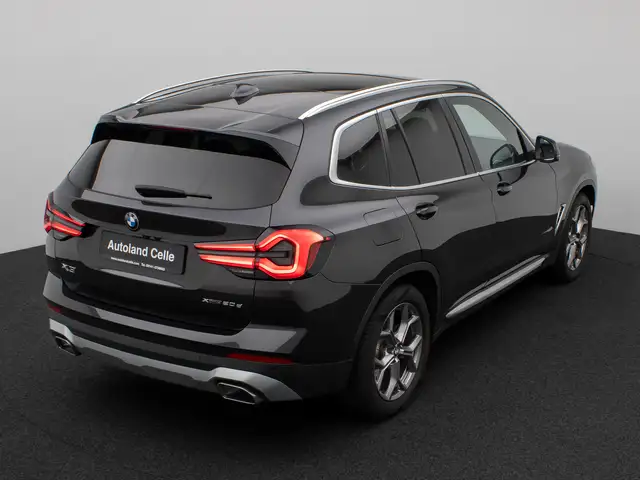 BMW X3 view 7