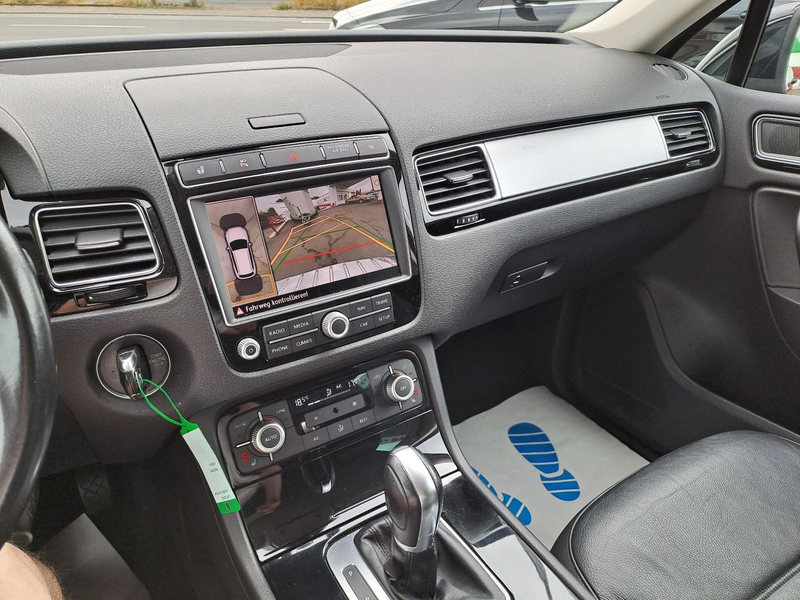 Volkswagen Touareg V6 TDI Terrain Tech 4Motion *360°Kam*LED — photo 11