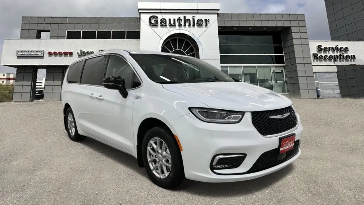 Chrysler Pacifica снимка Chrysler Pacifica