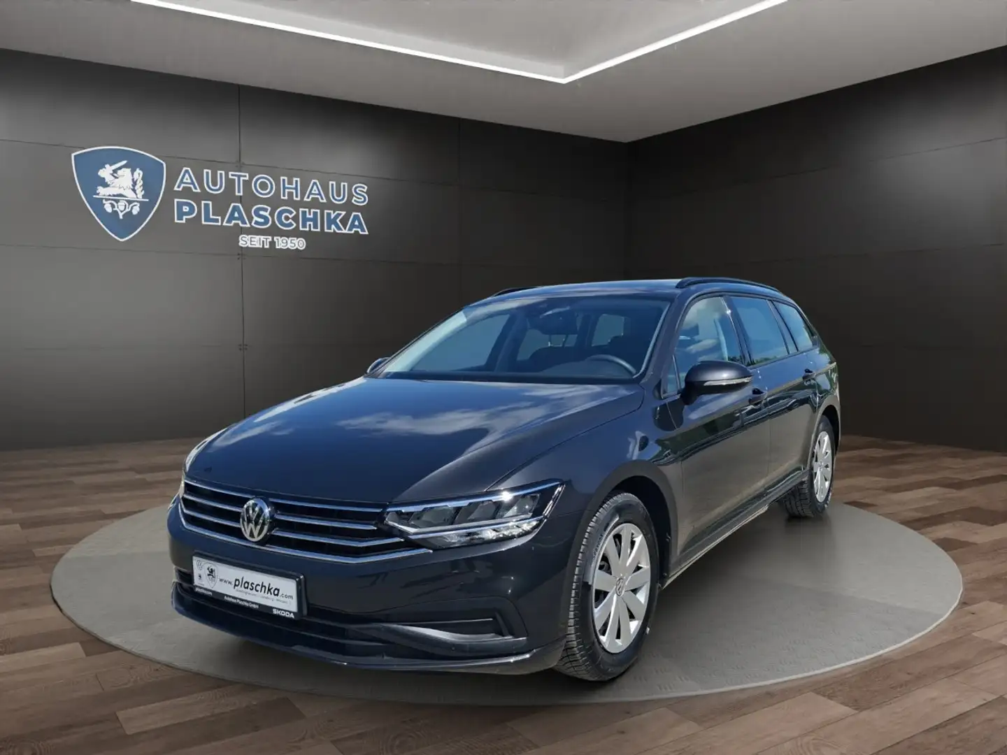 Volkswagen Passat Variant 1.6 TDI DSG Basis LED+NAVI+SHZ Klima Navi Grau - 1