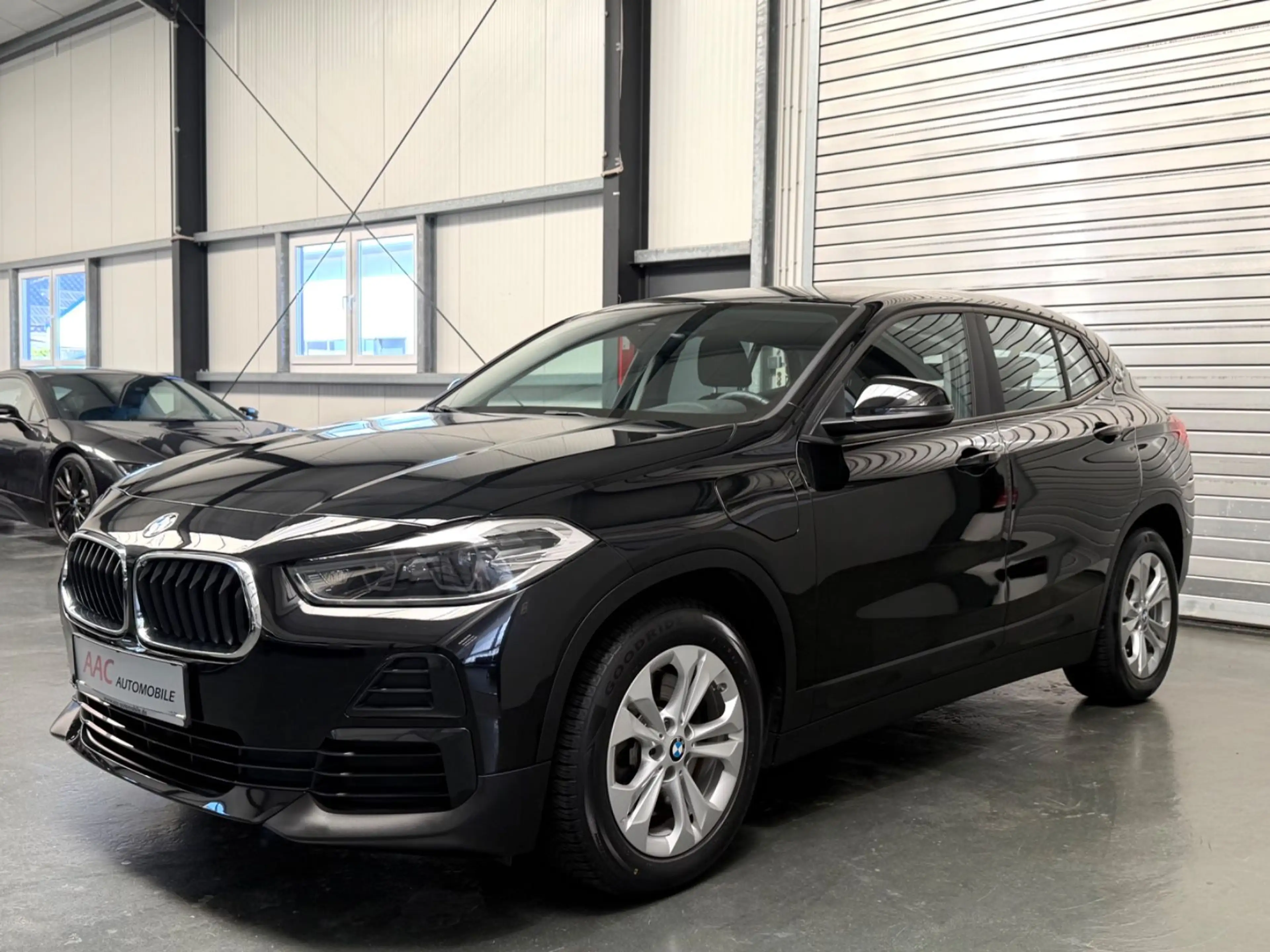BMW X2 xDrive 25 e Advantage Plus/Navi/Tempomat — photo 4