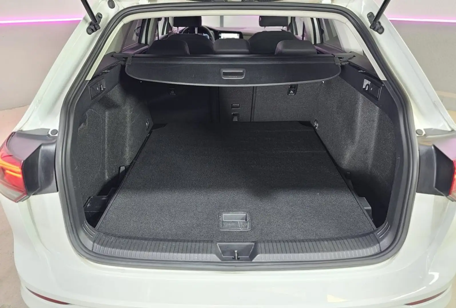 Volkswagen Golf Variant 2.0TDI 85kW DSG Blanco - 2