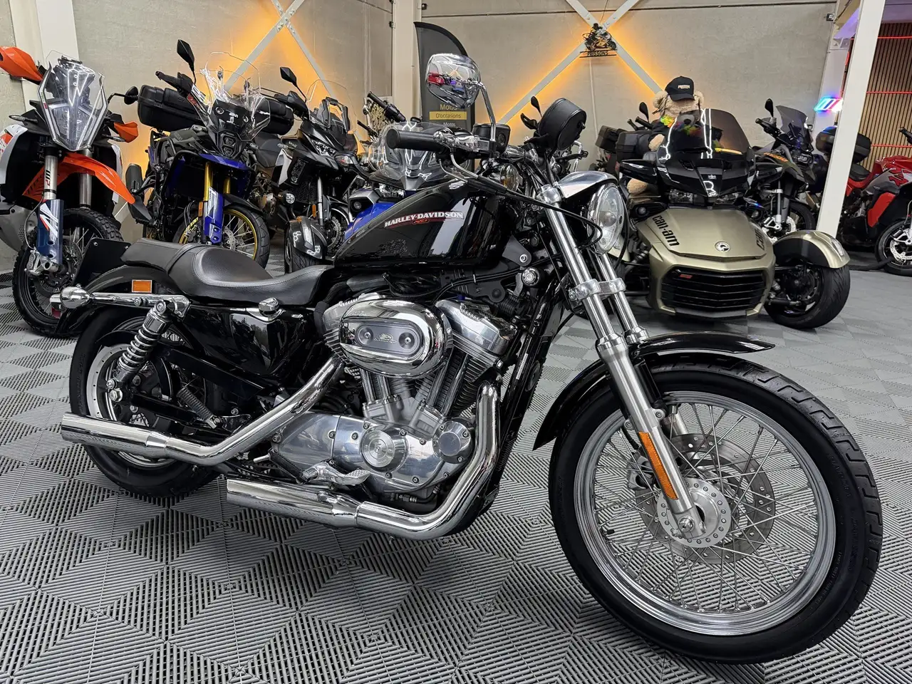 Harley-Davidson Sportster XL 883
