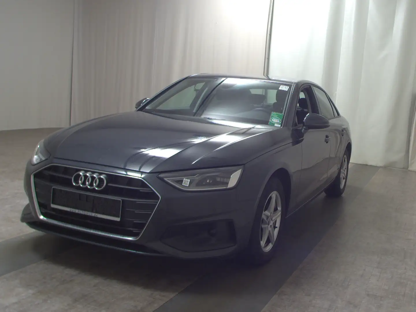 Audi A4 30 TDI Navi LED PDC Shz Grau - 2