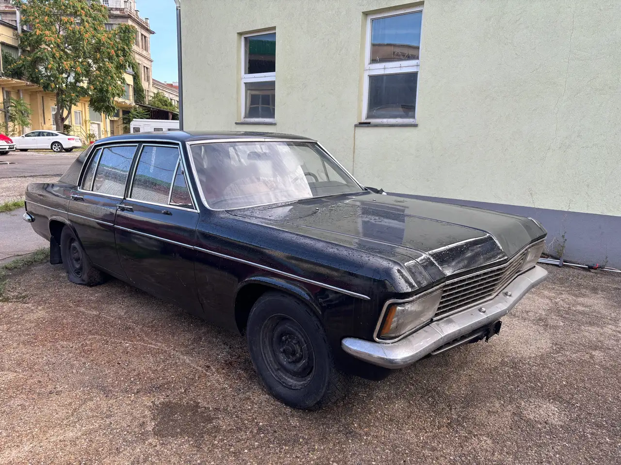 Opel Admiral 2.8, foto 5