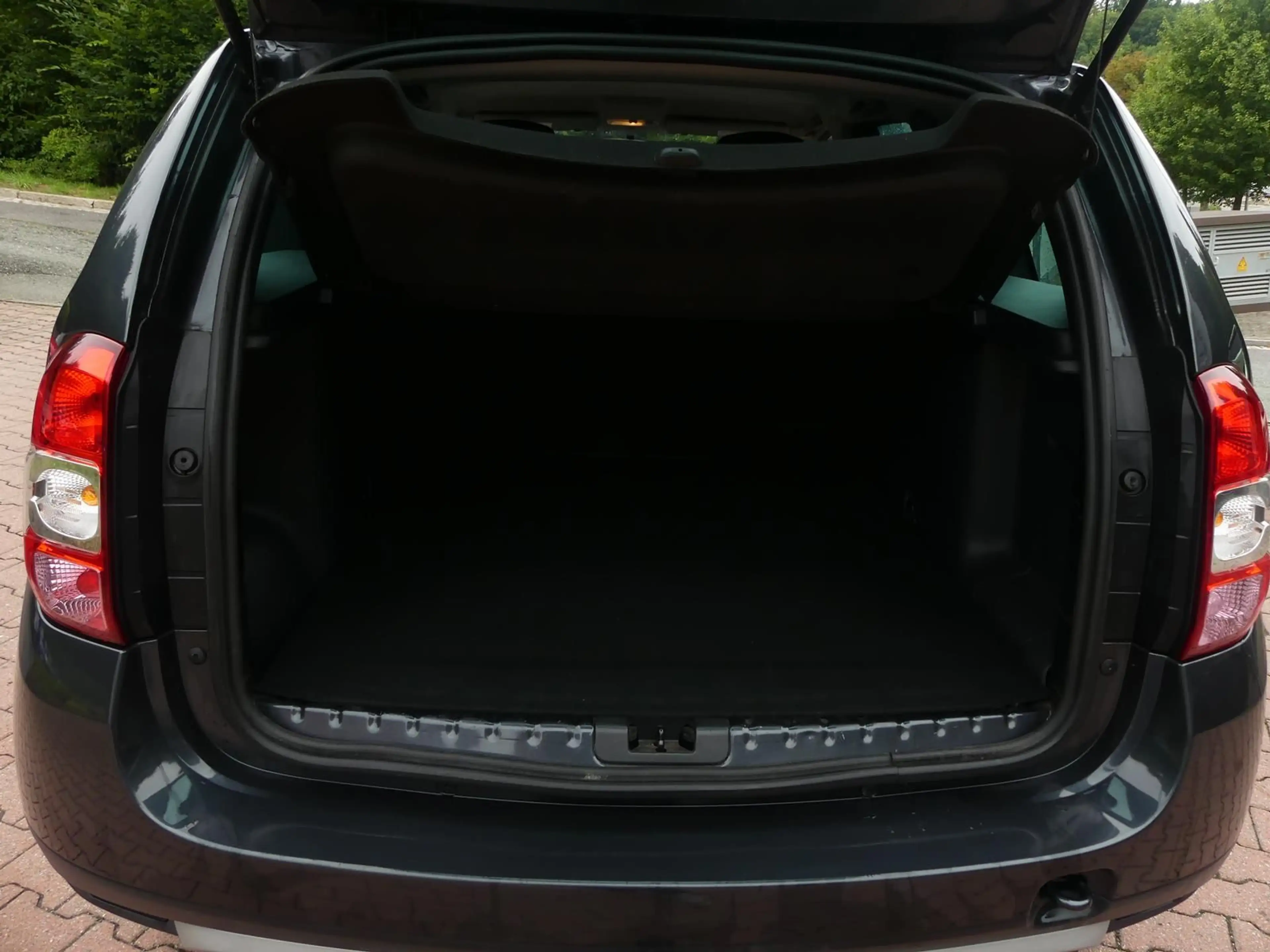 Dacia Duster *4x4*Klima*Sitzhzg*AHK — photo 9