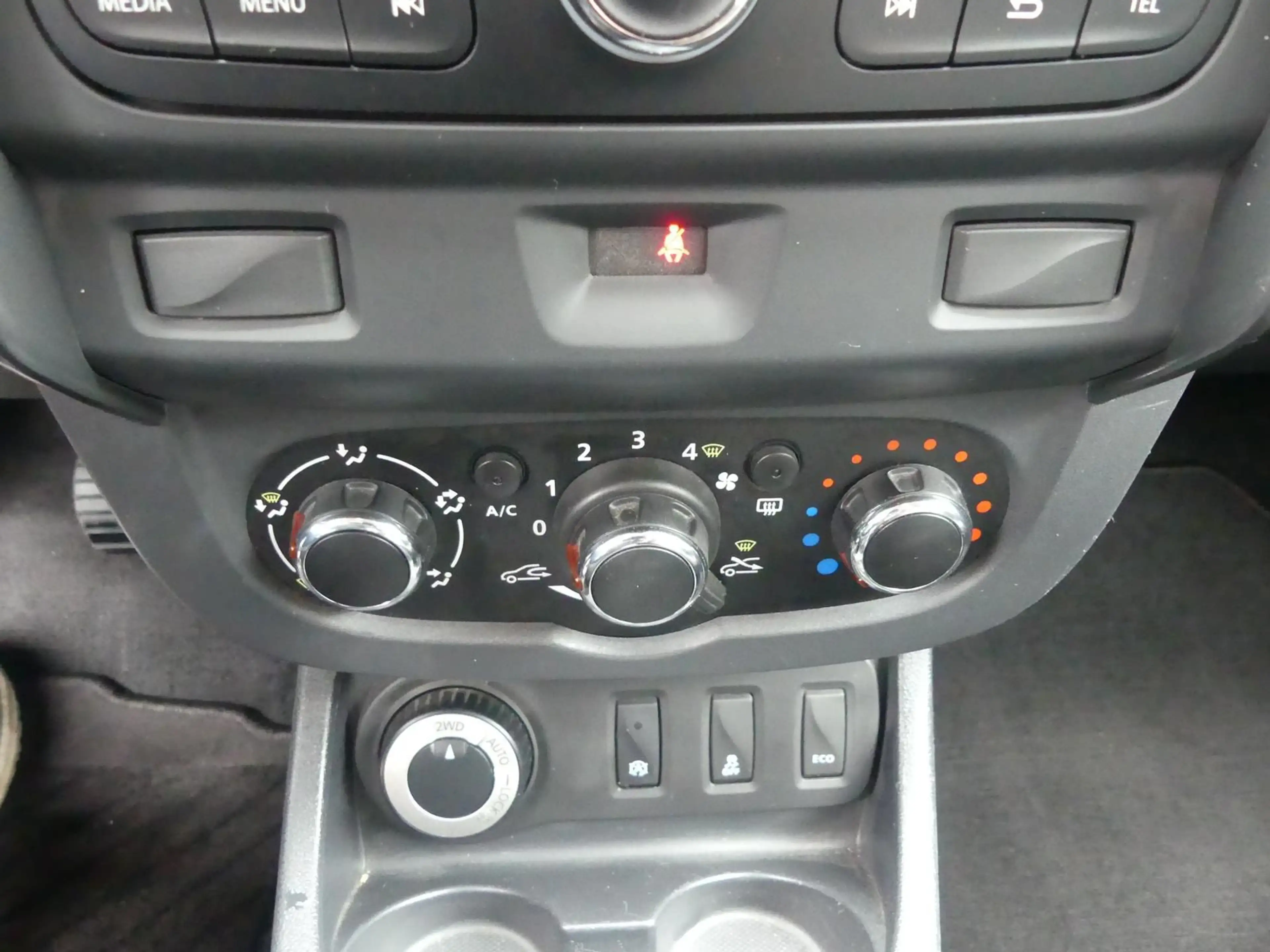 Dacia Duster *4x4*Klima*Sitzhzg*AHK — photo 15