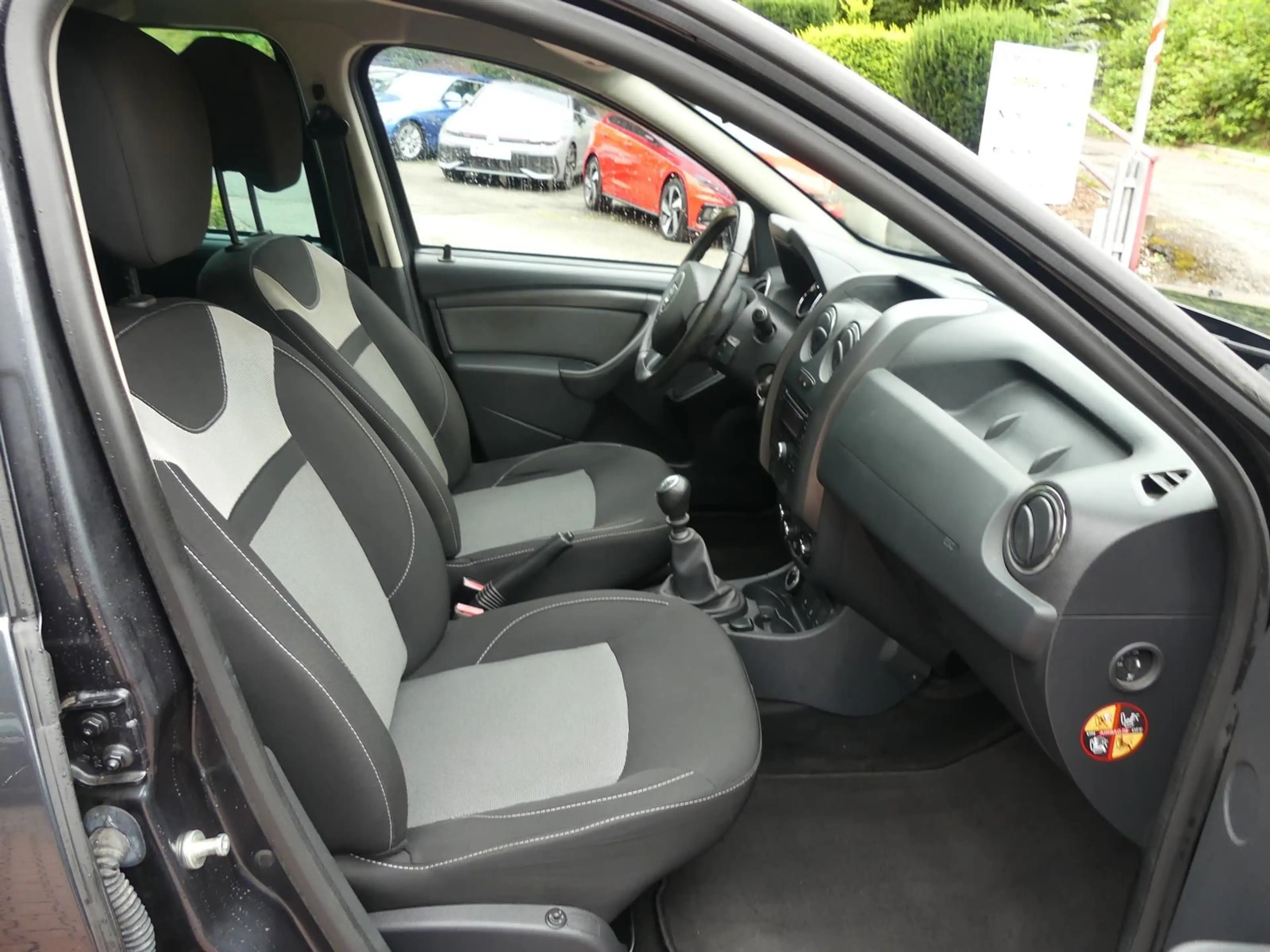 Dacia Duster *4x4*Klima*Sitzhzg*AHK — photo 13