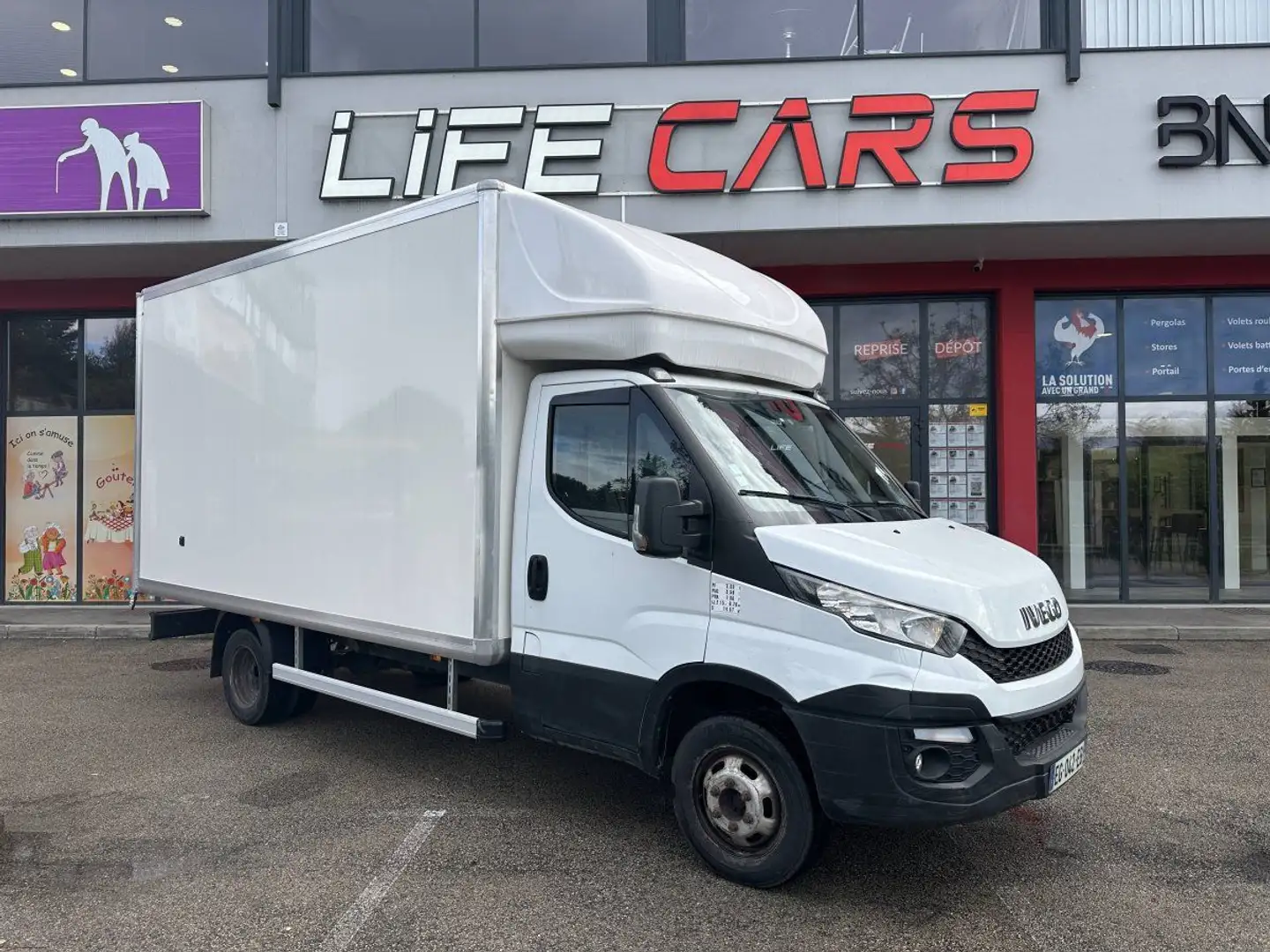 Iveco Daily 35C17 3.0 Turbo 170ch Boite auto 20m3 Hi-Matic 1èr Blanc - 2