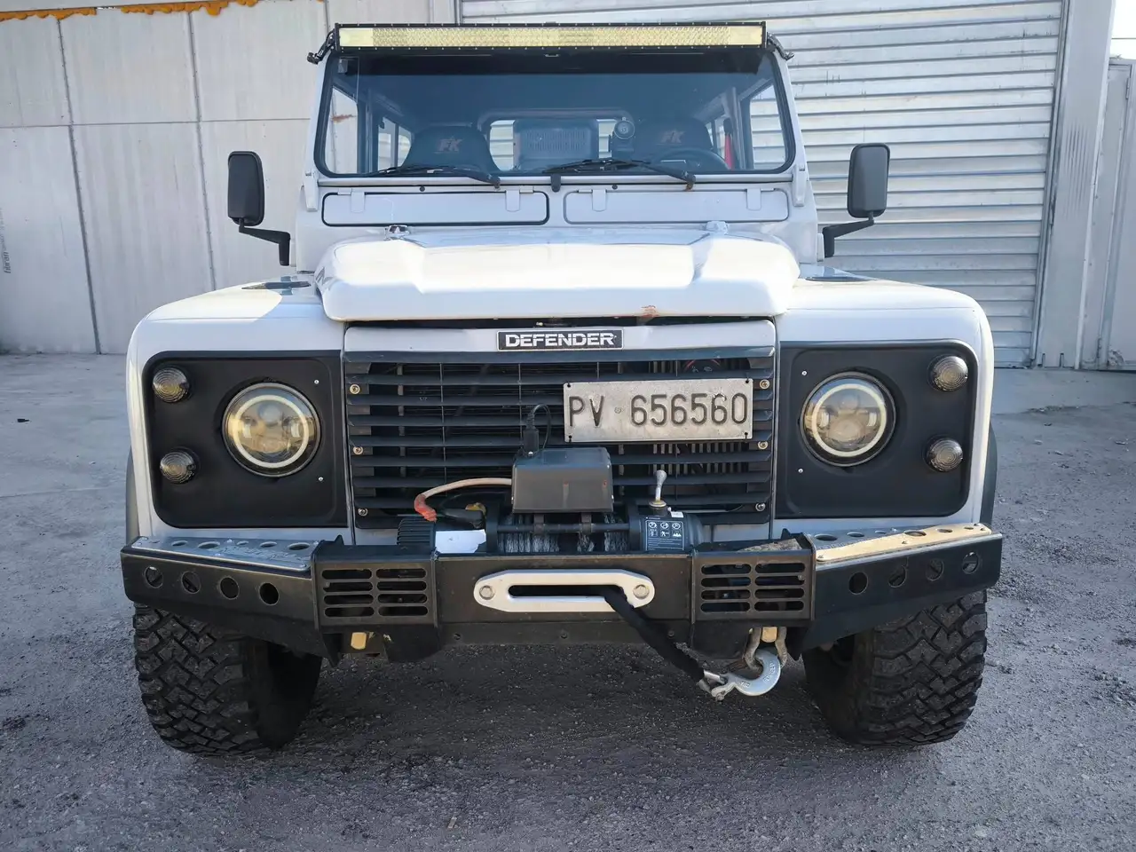 Land Rover Defender 90 2.5 td Hard Top, foto 3