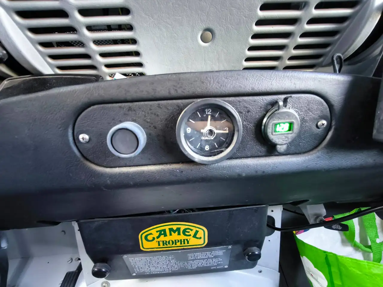 Land Rover Defender 90 2.5 td Hard Top, foto 8