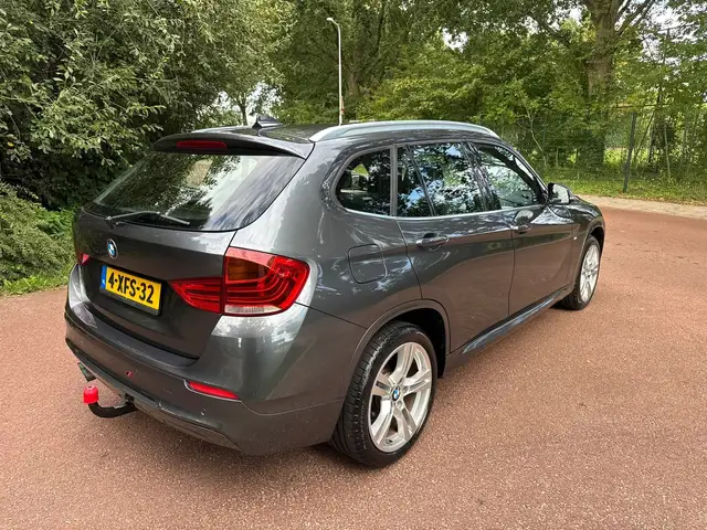 BMW X1 view 7